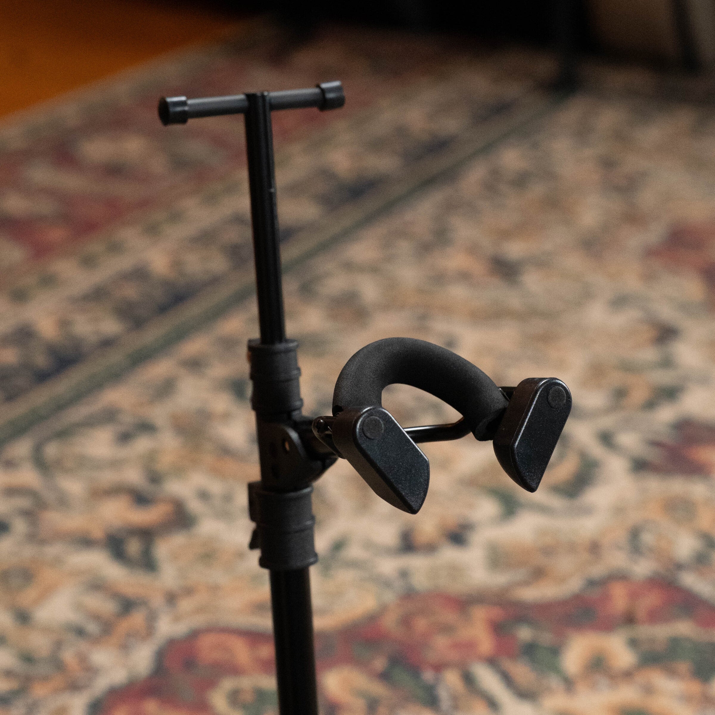 Hercules TravLite Violin/Viola Stand with Bag (DS571BB)