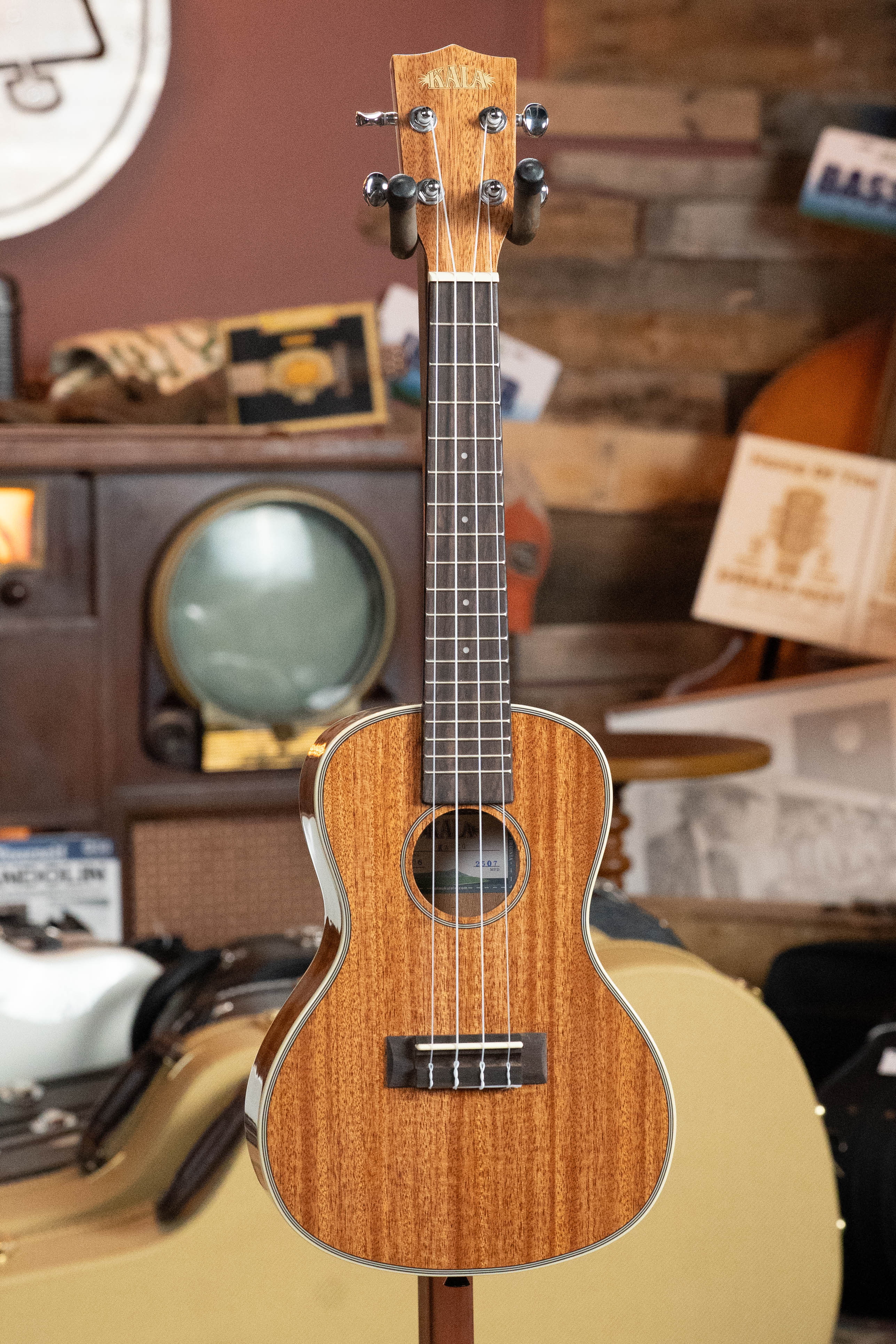 Kala Gloss Mahogany Concert Ukulele