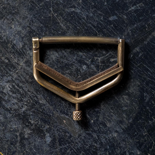 Kat_Eyz_Antique_Brass_14_Radiu