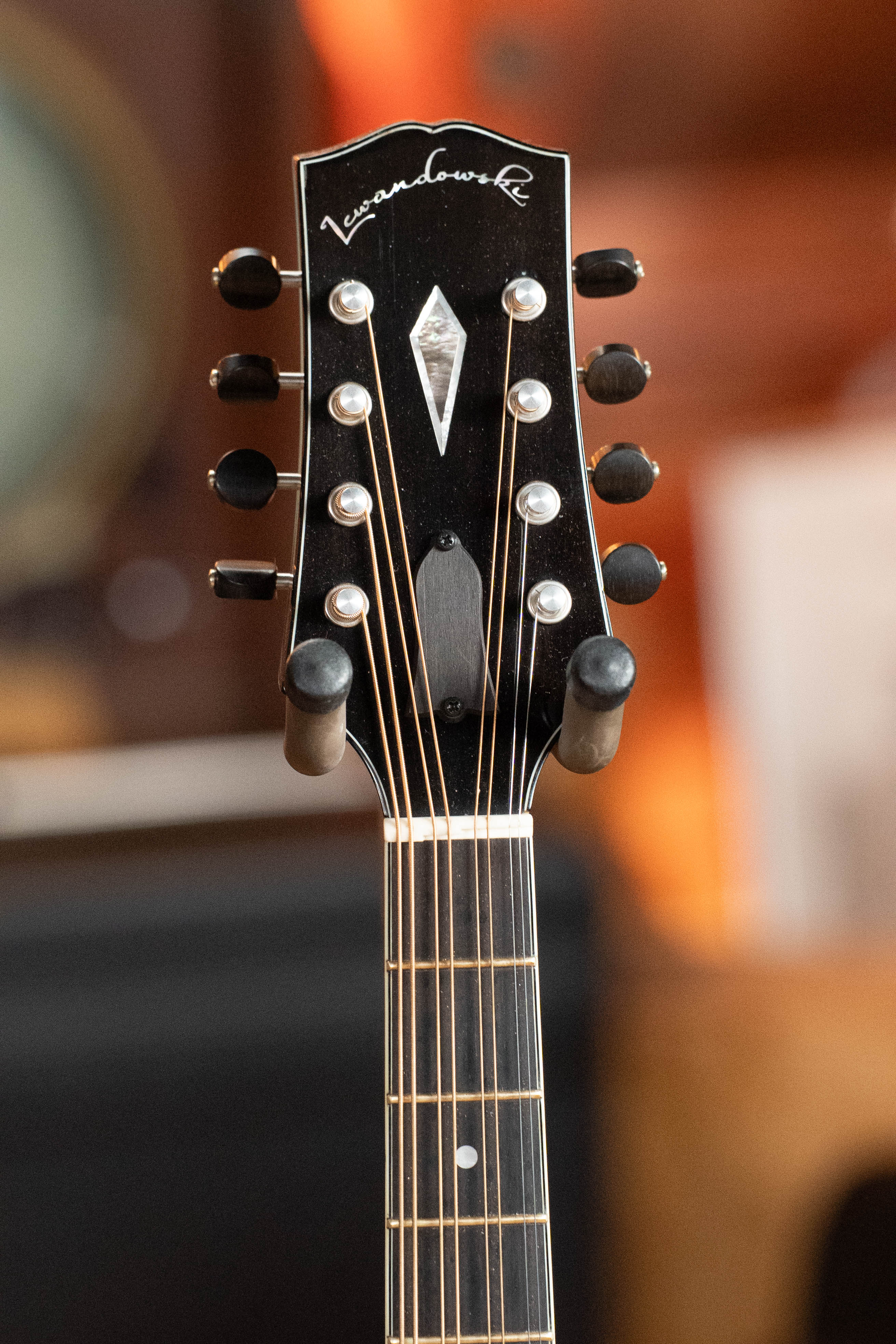 Cedar Mountain 2024 Engelmann Spruce/Big Leaf Maple Black Top Octave Mandolin w/Tobacco Sunburst #3069