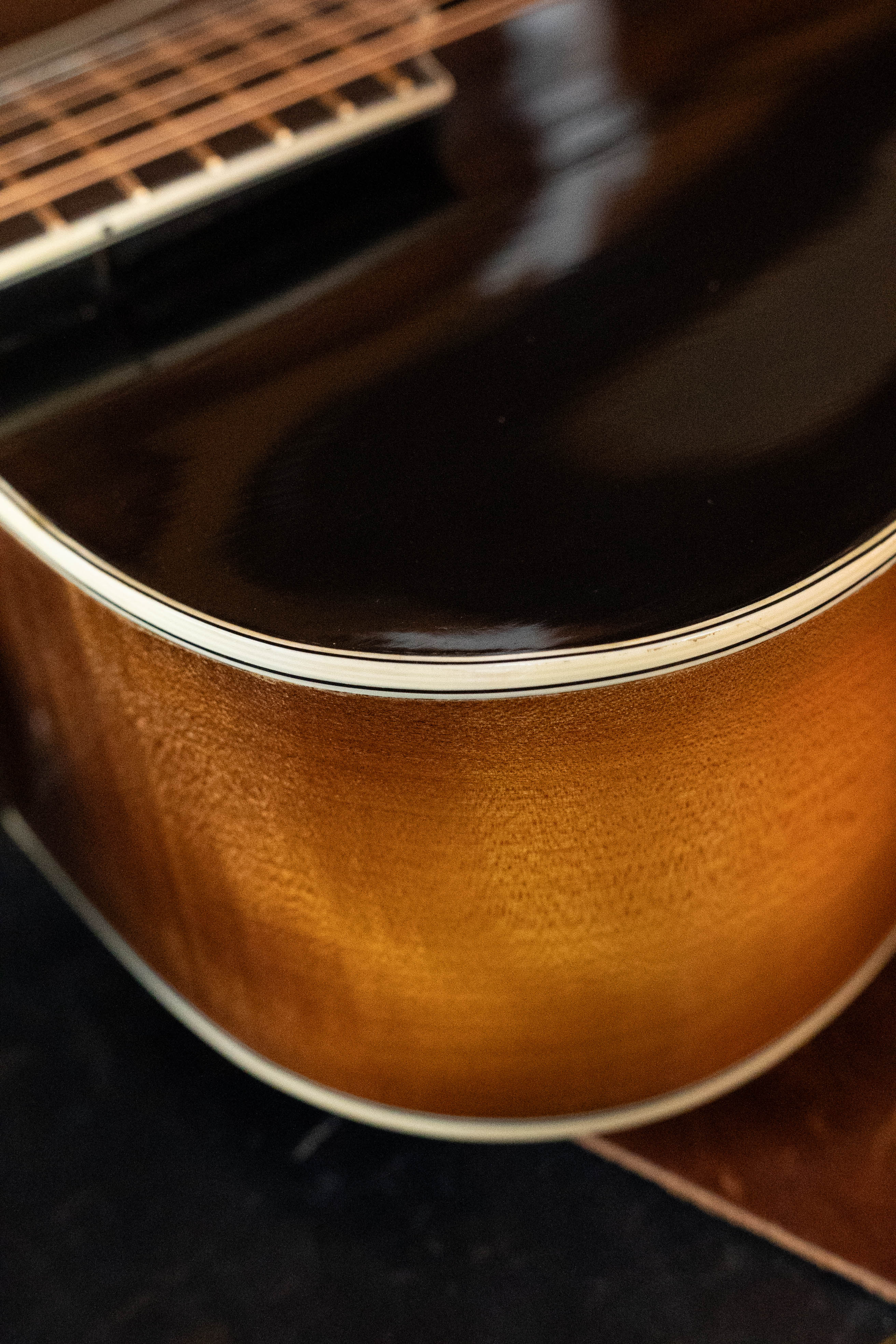 Cedar Mountain 2024 Engelmann Spruce/Big Leaf Maple Black Top Octave Mandolin w/Tobacco Sunburst #3069