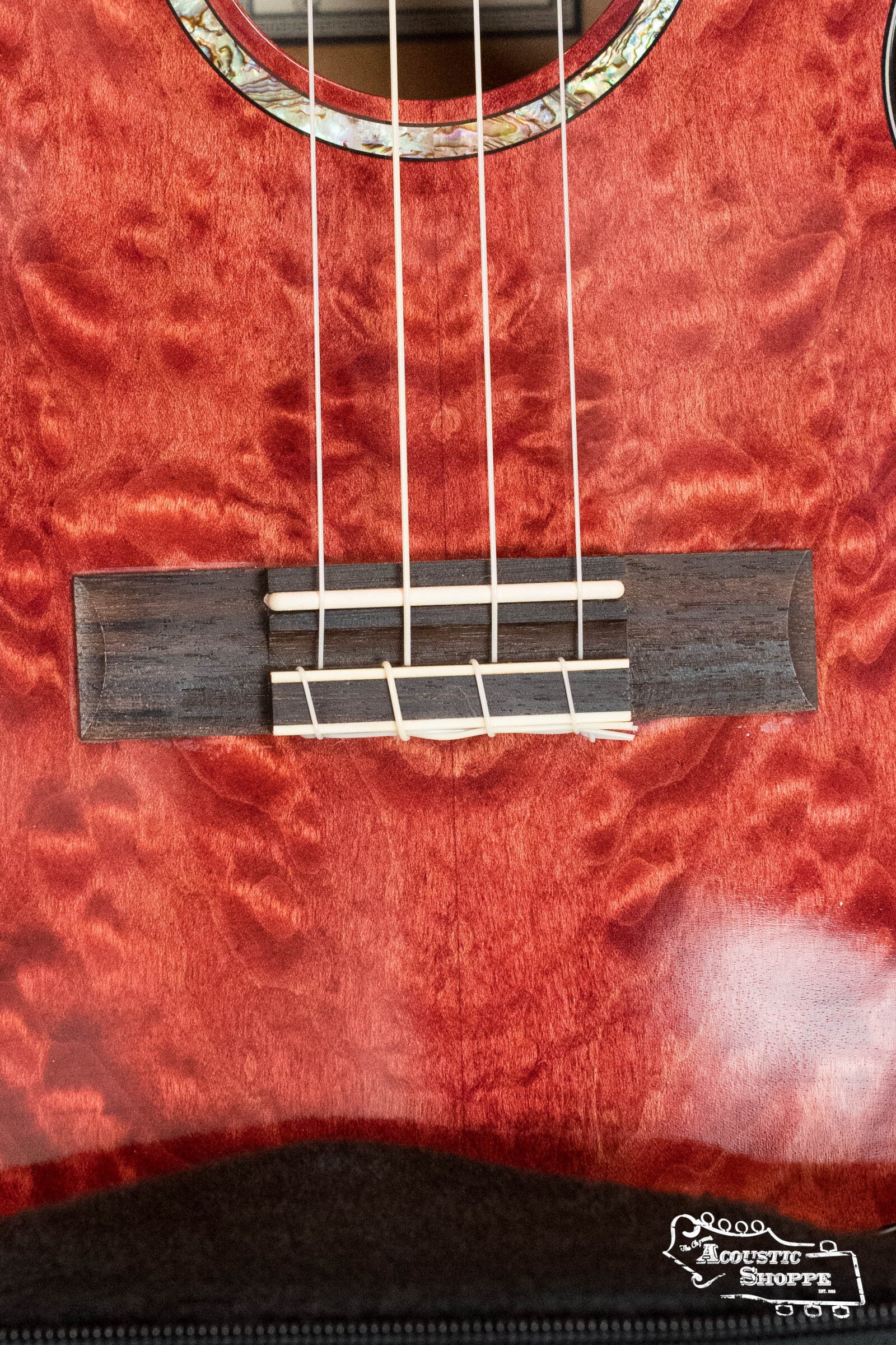 Lanikai QM-RDCET Quilted Red Maple Cutaway Tenor Ukulele w/Fishman Electronic #0205