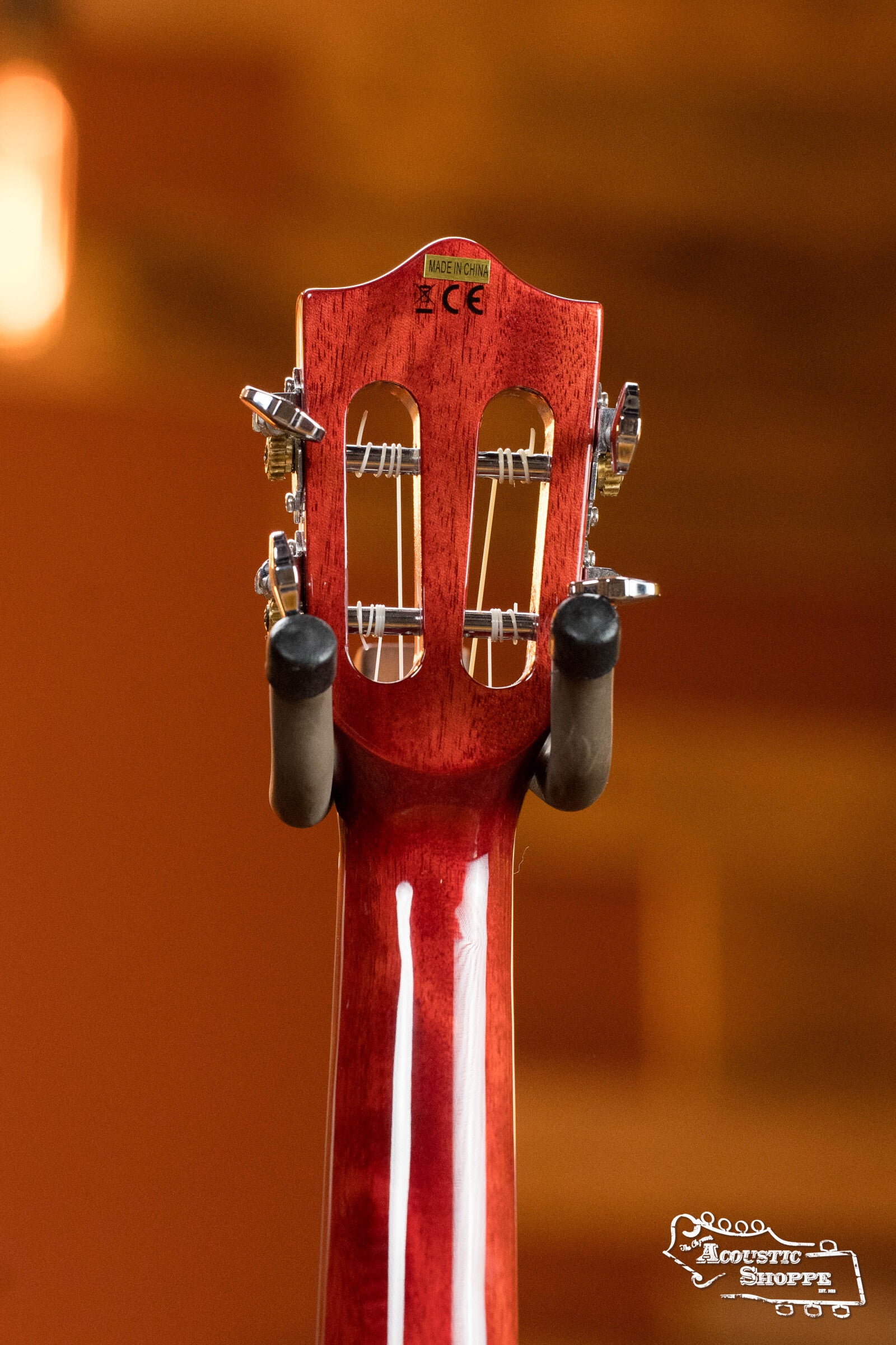 Lanikai QM-RDCET Quilted Red Maple Cutaway Tenor Ukulele w/Fishman Electronic #0205