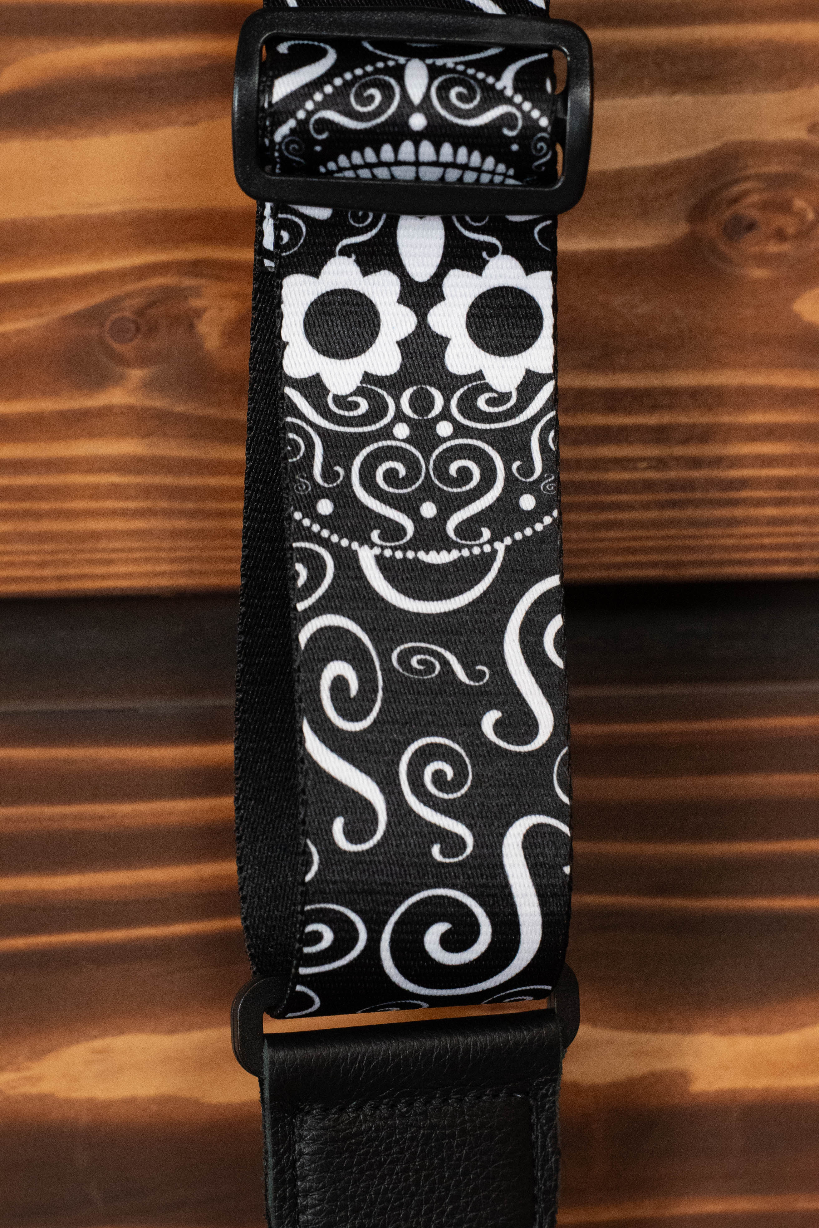 Levy's Calaca Series 2" Skull Guitar Strap
