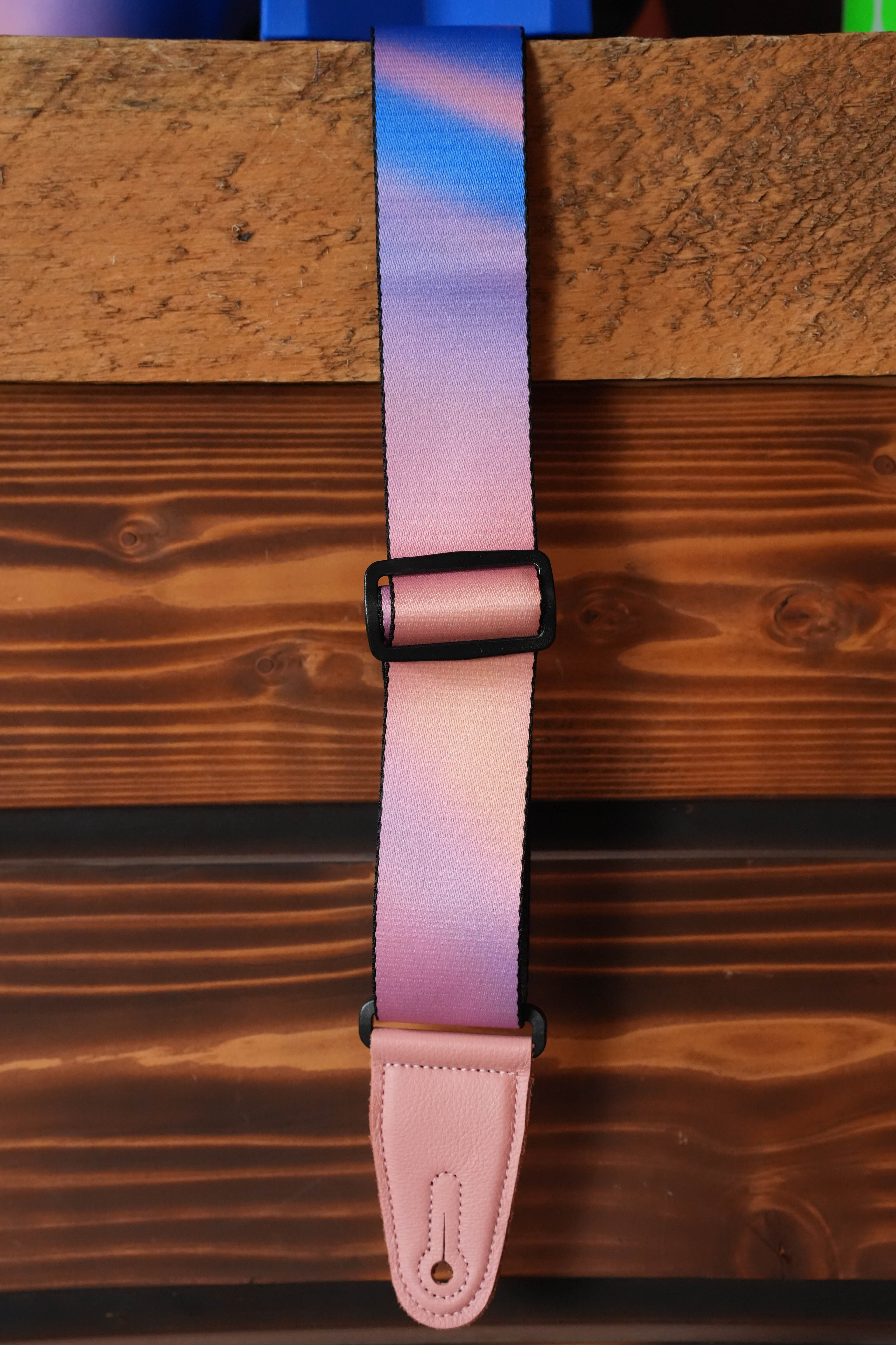 Levy's Cyber Gradient Series Sublimation Guitar Strap - Pink/Purple