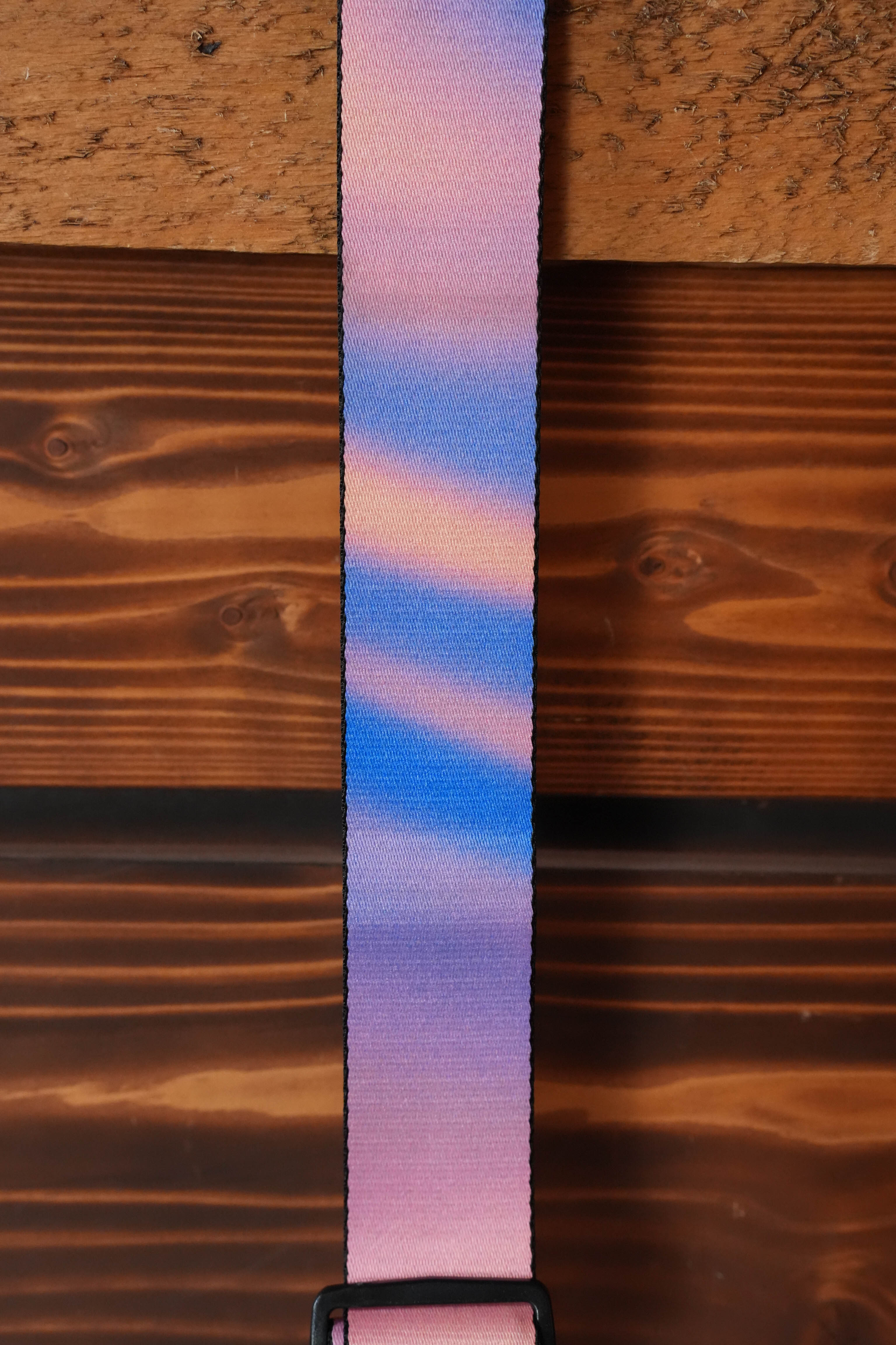 Levy's Cyber Gradient Series Sublimation Guitar Strap - Pink/Purple