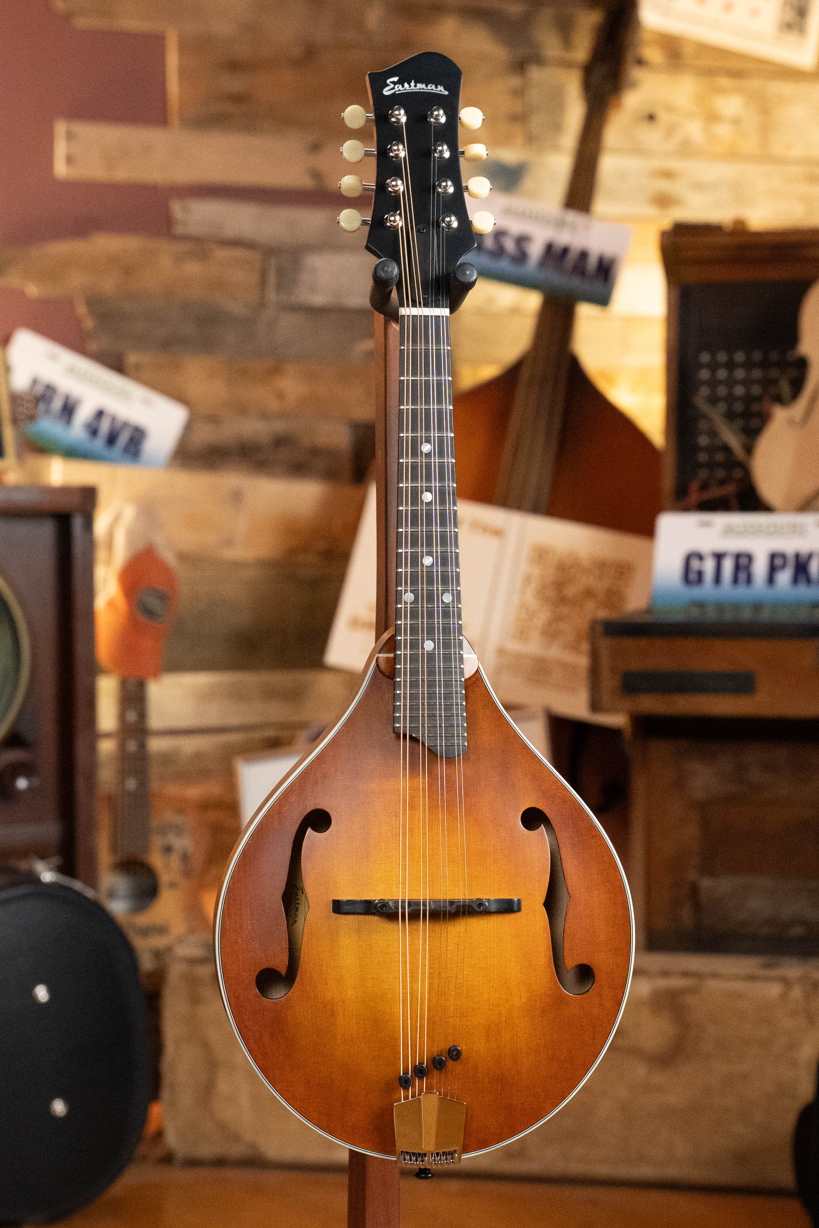 PRE-ORDER DEPOSIT ONLY *New 2026 Model* Eastman MD305 Wide Nut Adirondack/Maple A-Style Mandolin
