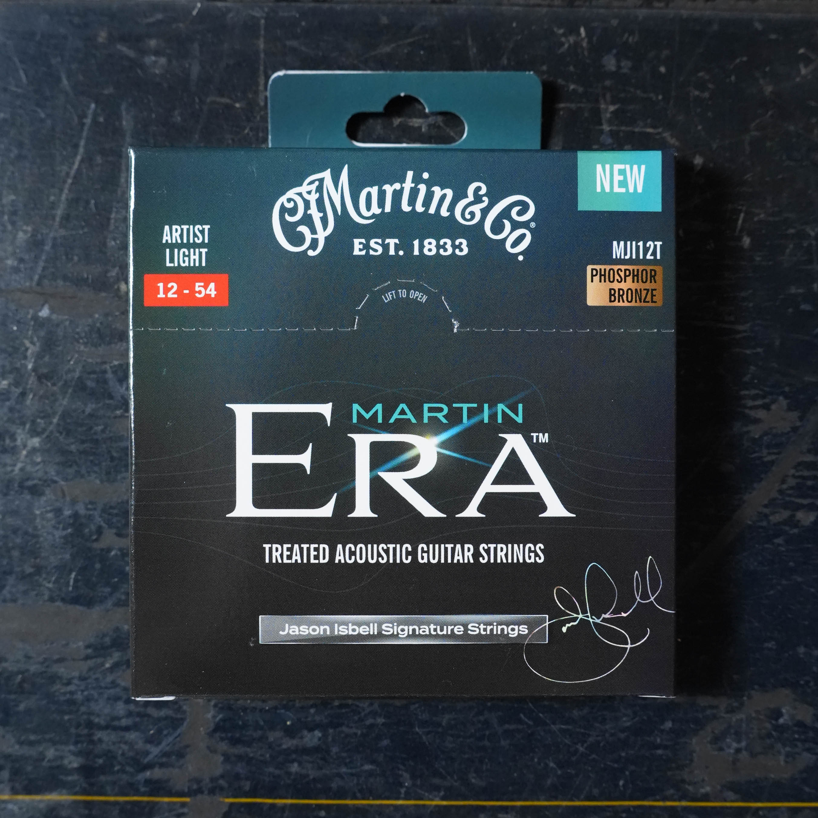 Martin Era Treated Acoustic Phosphor Bronze Artist Light 12-54 Guitar Strings
