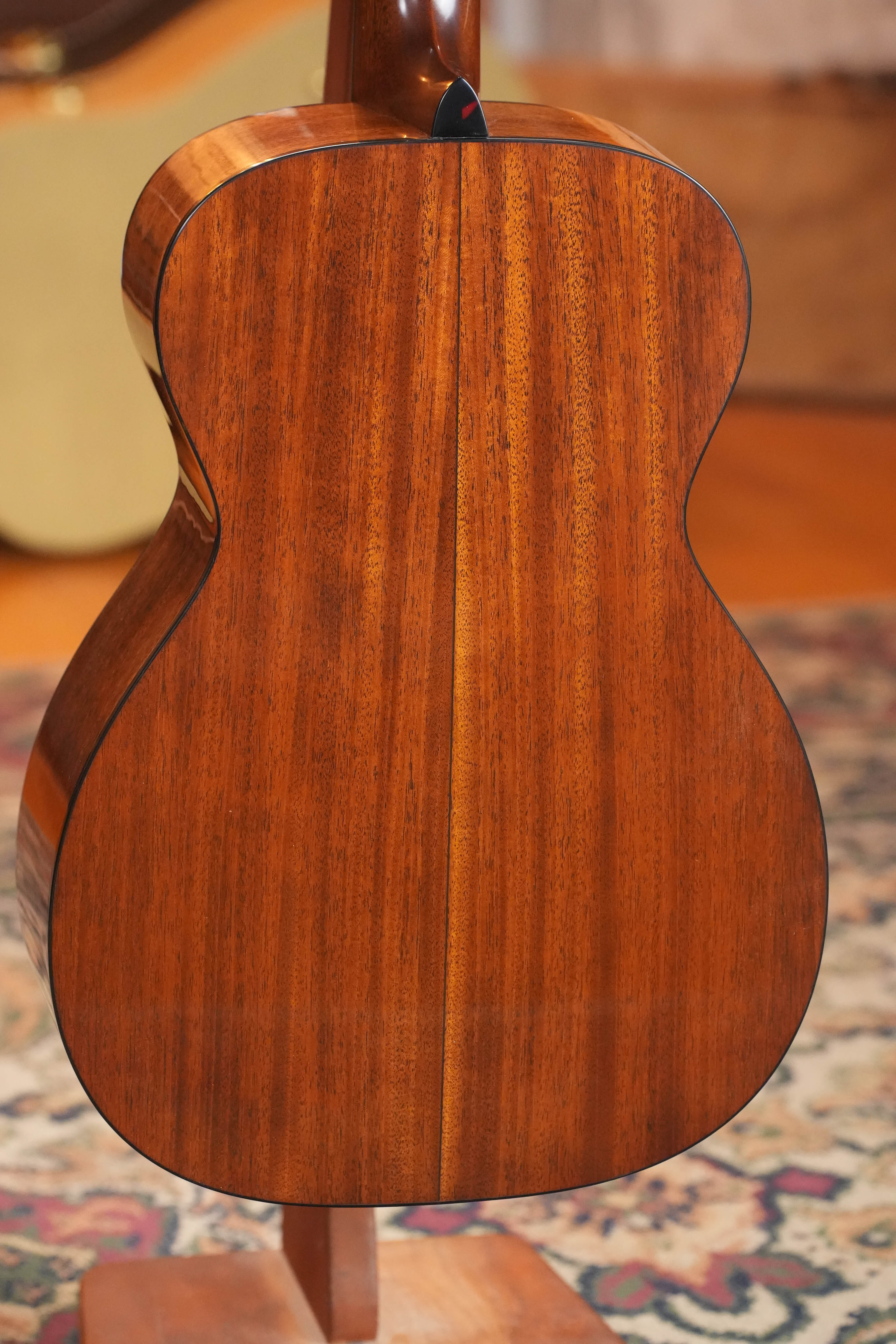 Martin Custom Shop 0-18 Aging Toner Parlor Acoustic Guitar #3942