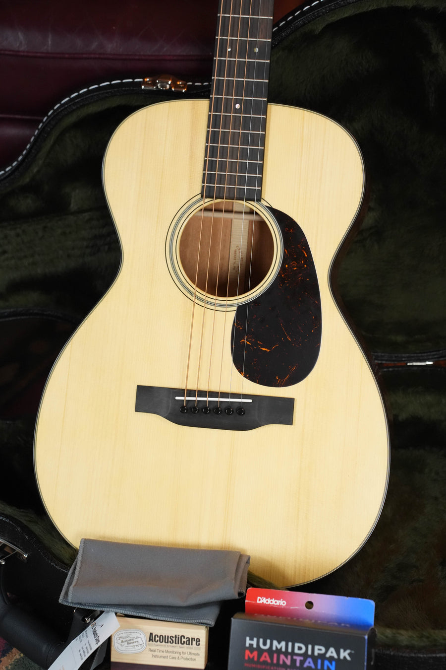 Martin Custom Shop 0-18 Aging Toner Parlor Acoustic Guitar #3942