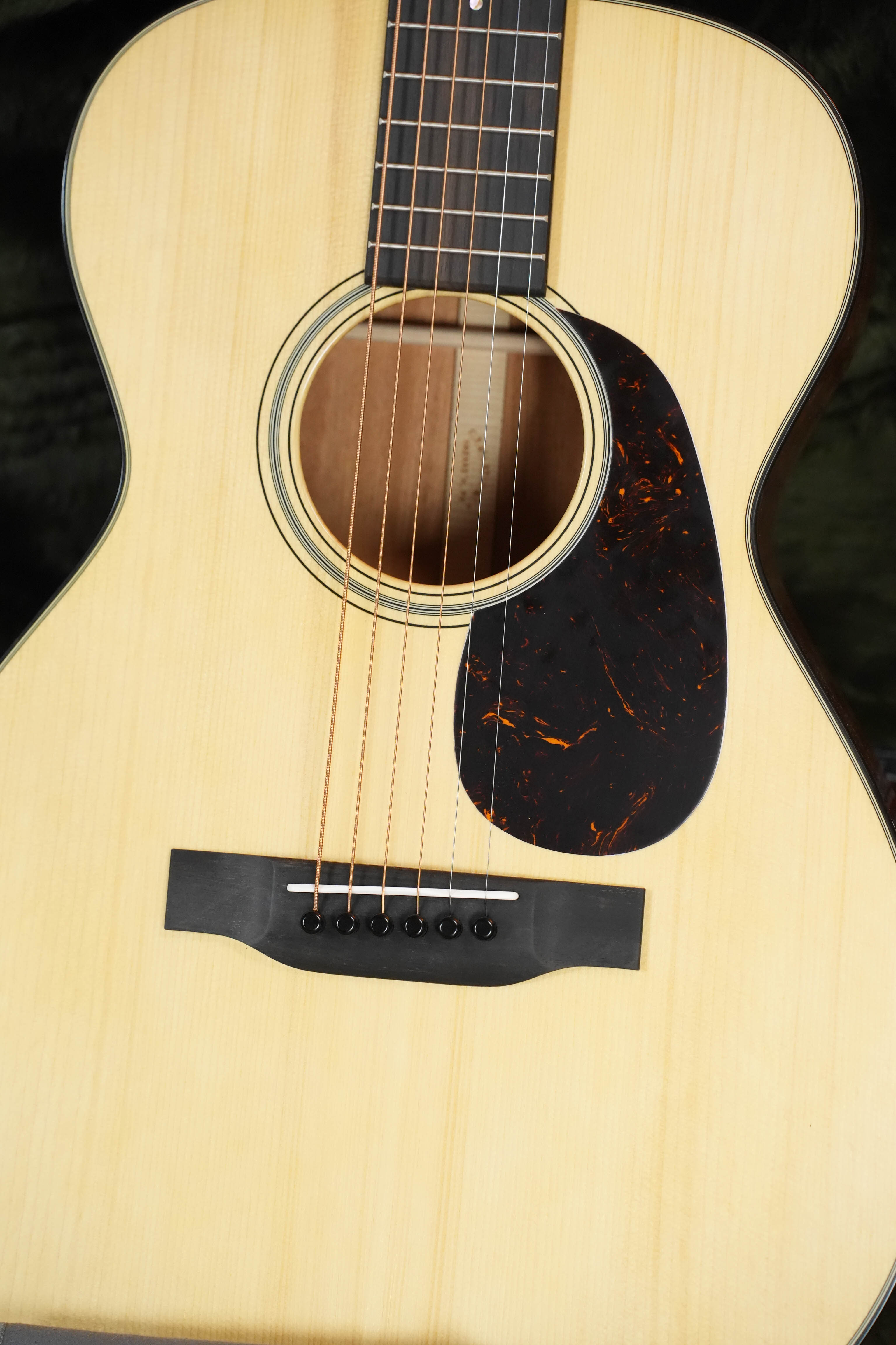 Martin Custom Shop 0-18 Aging Toner Parlor Acoustic Guitar #3942