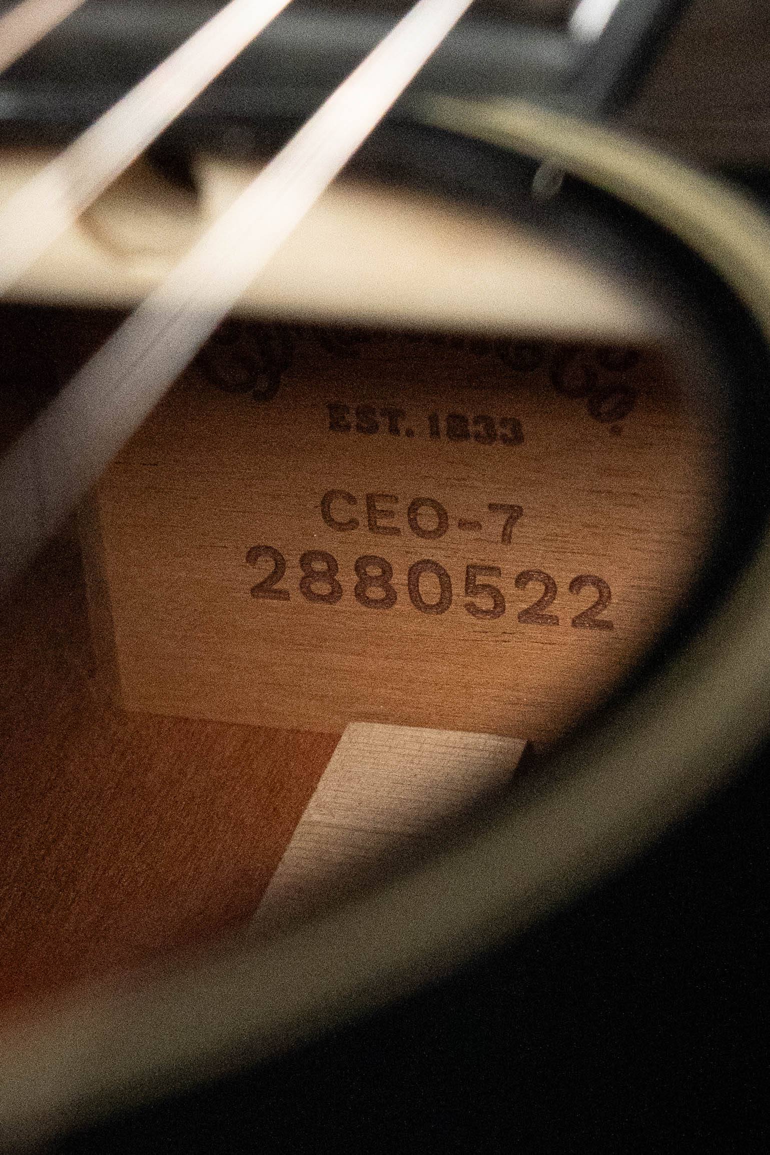 *Dread-Not Certified Used* Martin CEO-7 Adirondack/Mahogany OO Autumn Sunset Burst Acoustic Guitar #0522