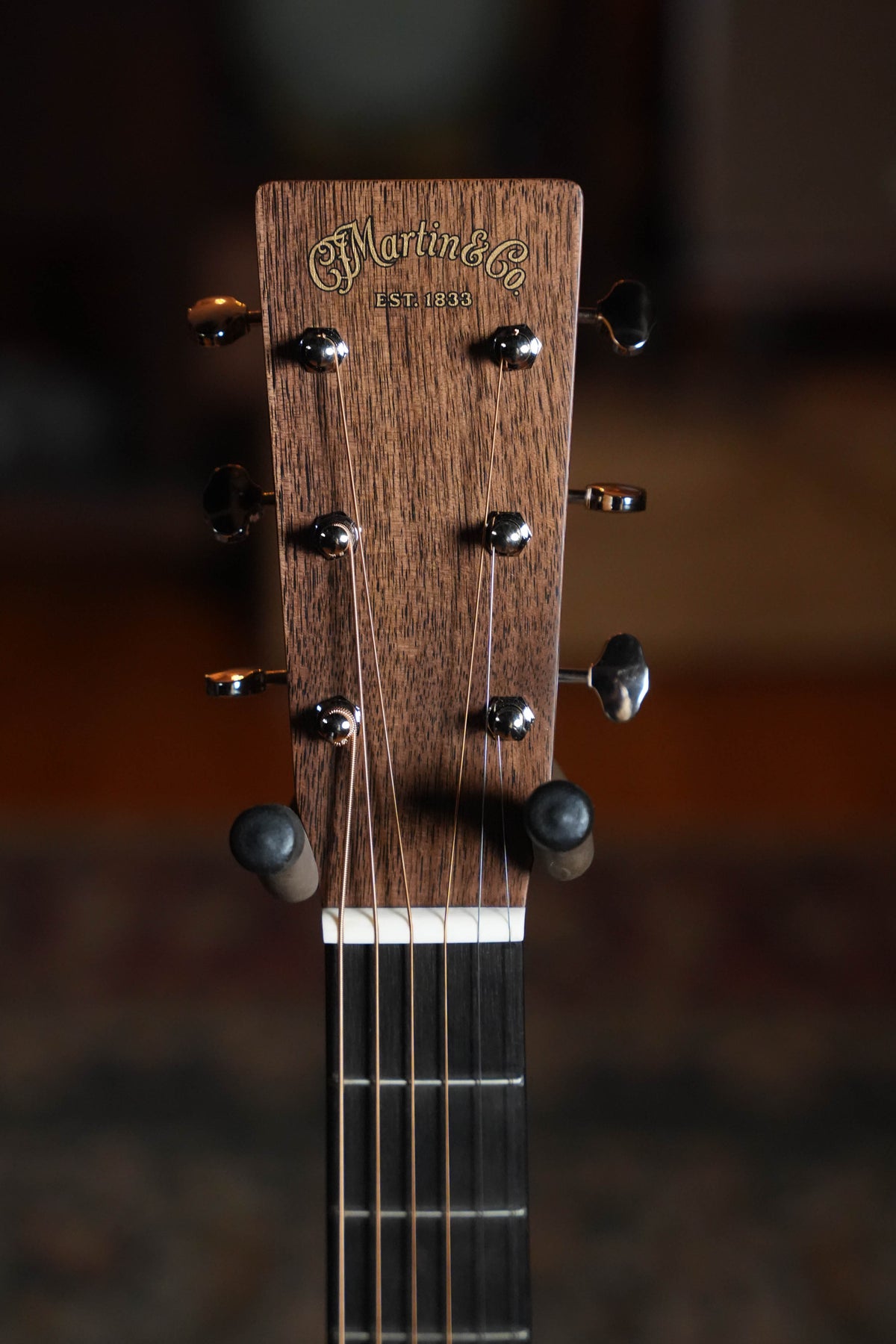 Martin Custom Shop 000-14 Fret Spruce/Black Walnut Acoustic Guitar #9700