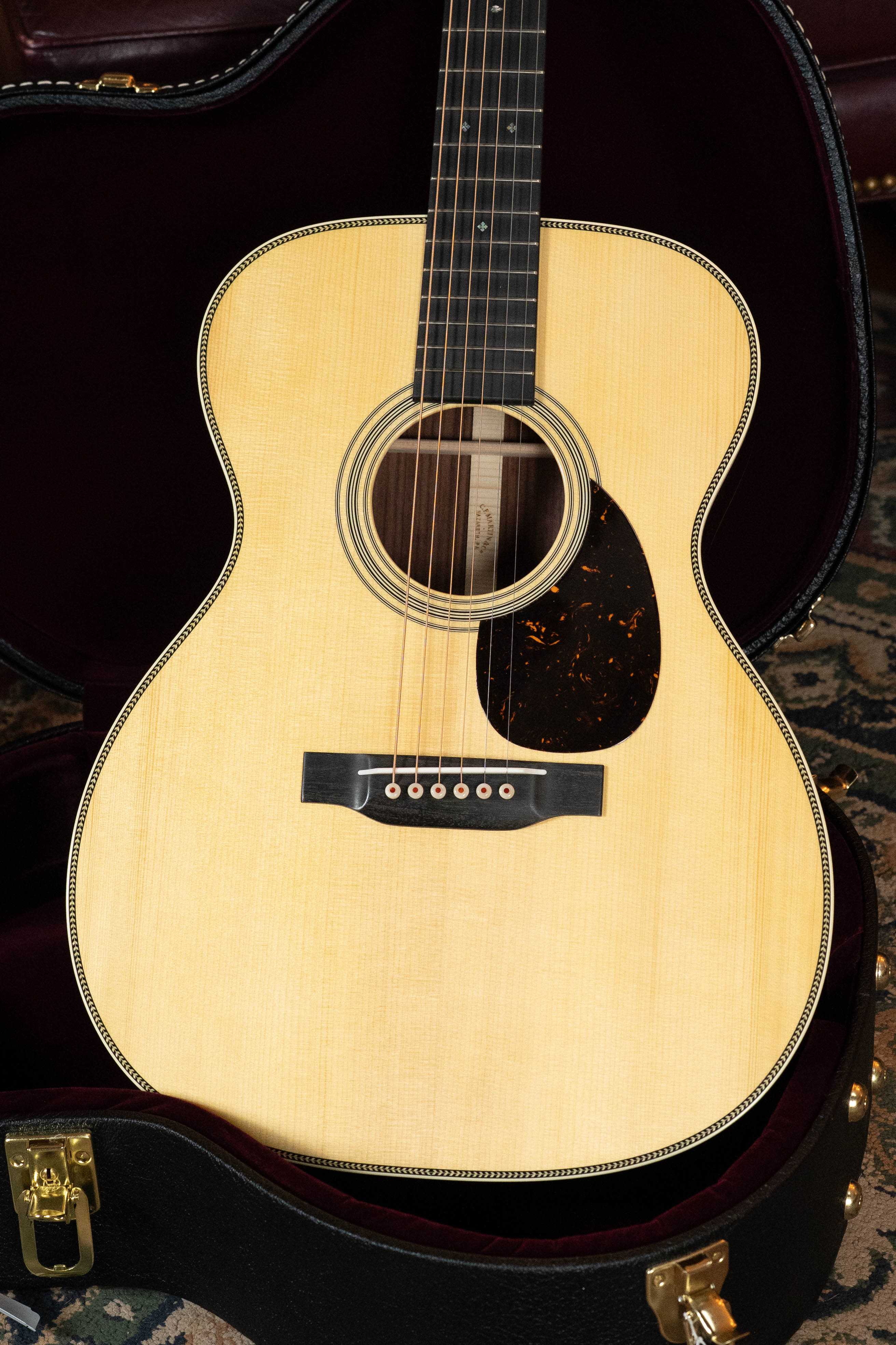Martin Custom Shop Adirondack Spruce/Guatemalan Rosewood OM-28-Style Acoustic Guitar #0898