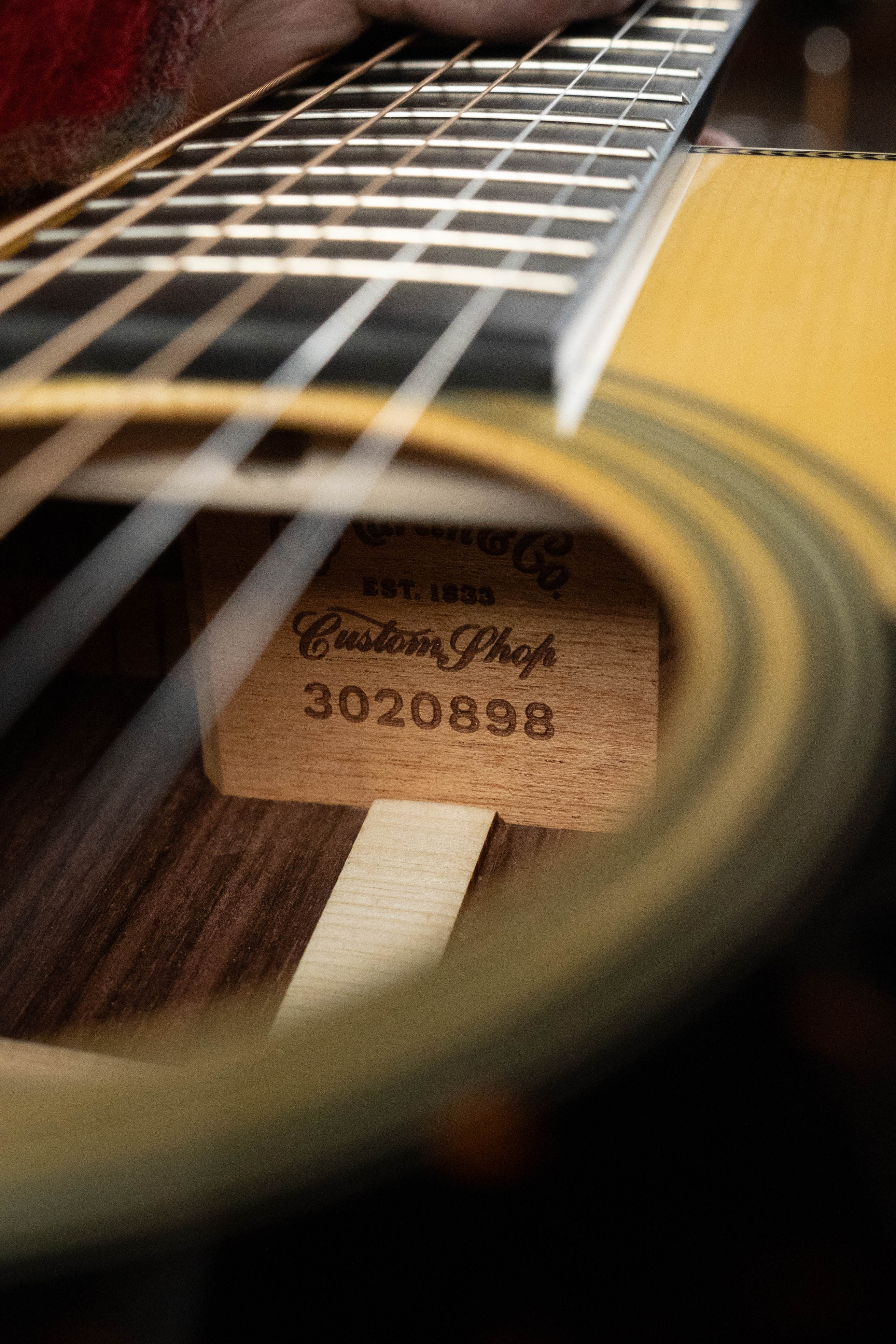 Martin Custom Shop Adirondack Spruce/Guatemalan Rosewood OM-28-Style Acoustic Guitar #0898