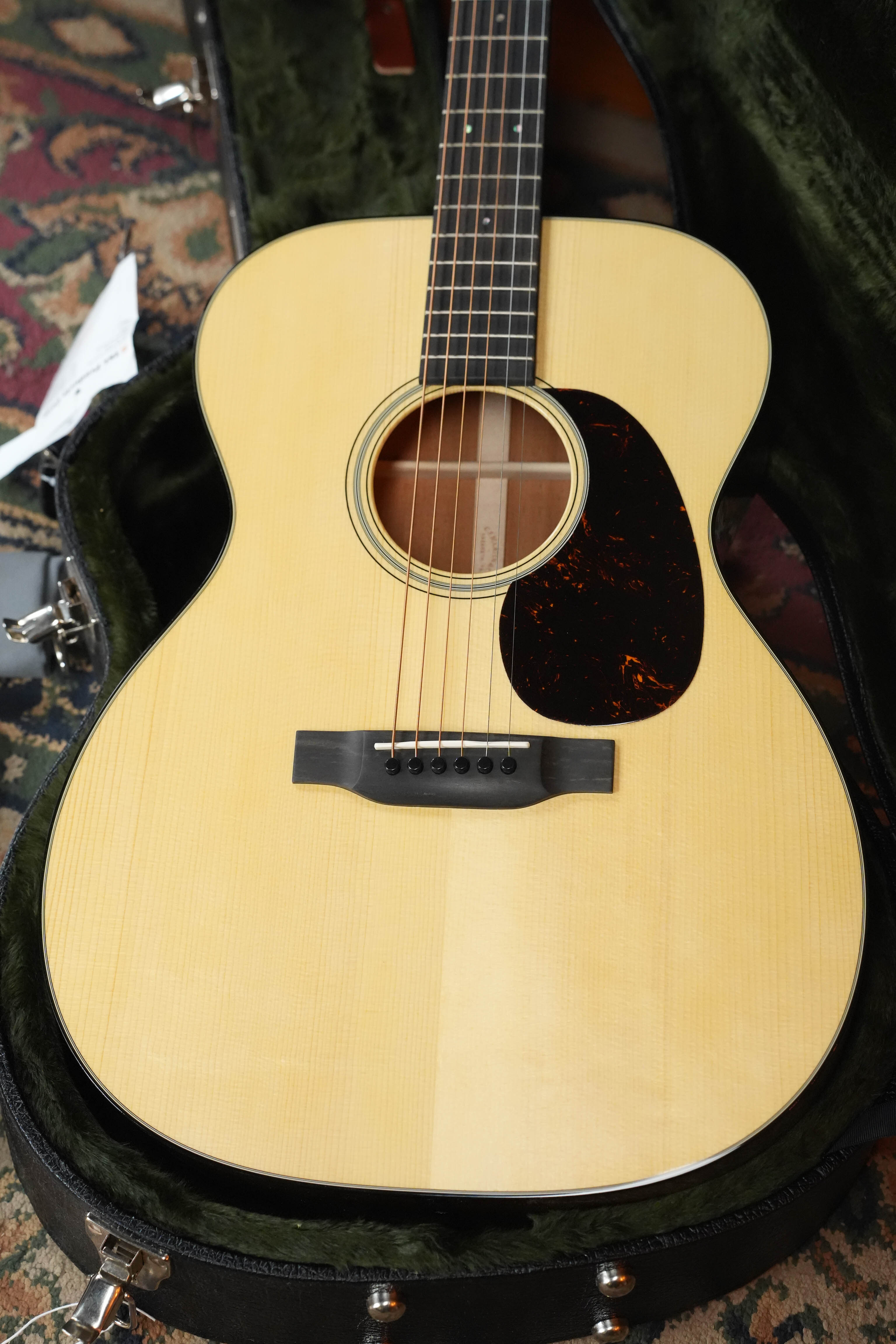 Martin Custom Shop O-18 Aging Toner Concert Acoustic Guitar #2025