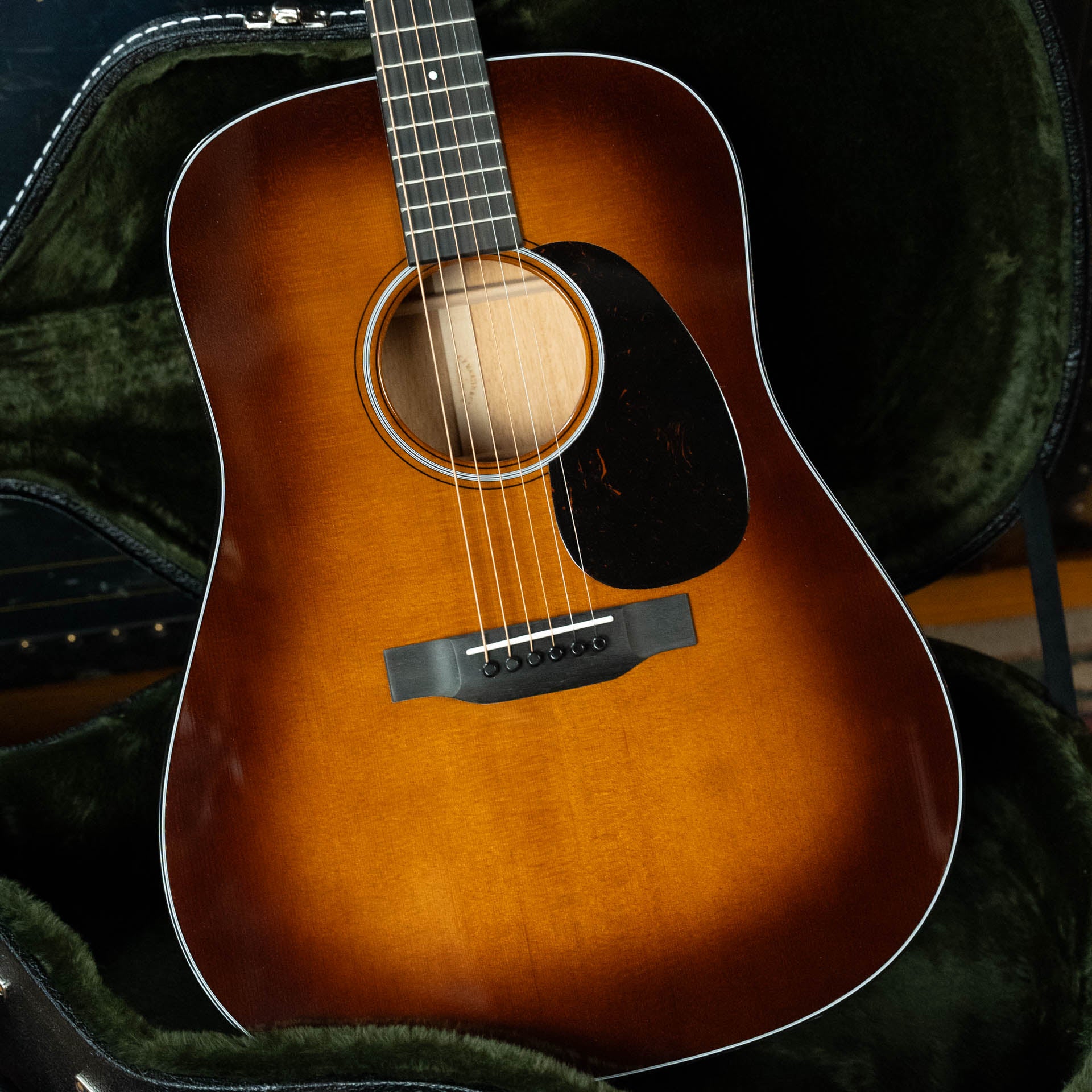 Martin D-18 1933 Gloss Ambertone Spruce/Mahogany Dreadnought Acoustic Guitar #9297