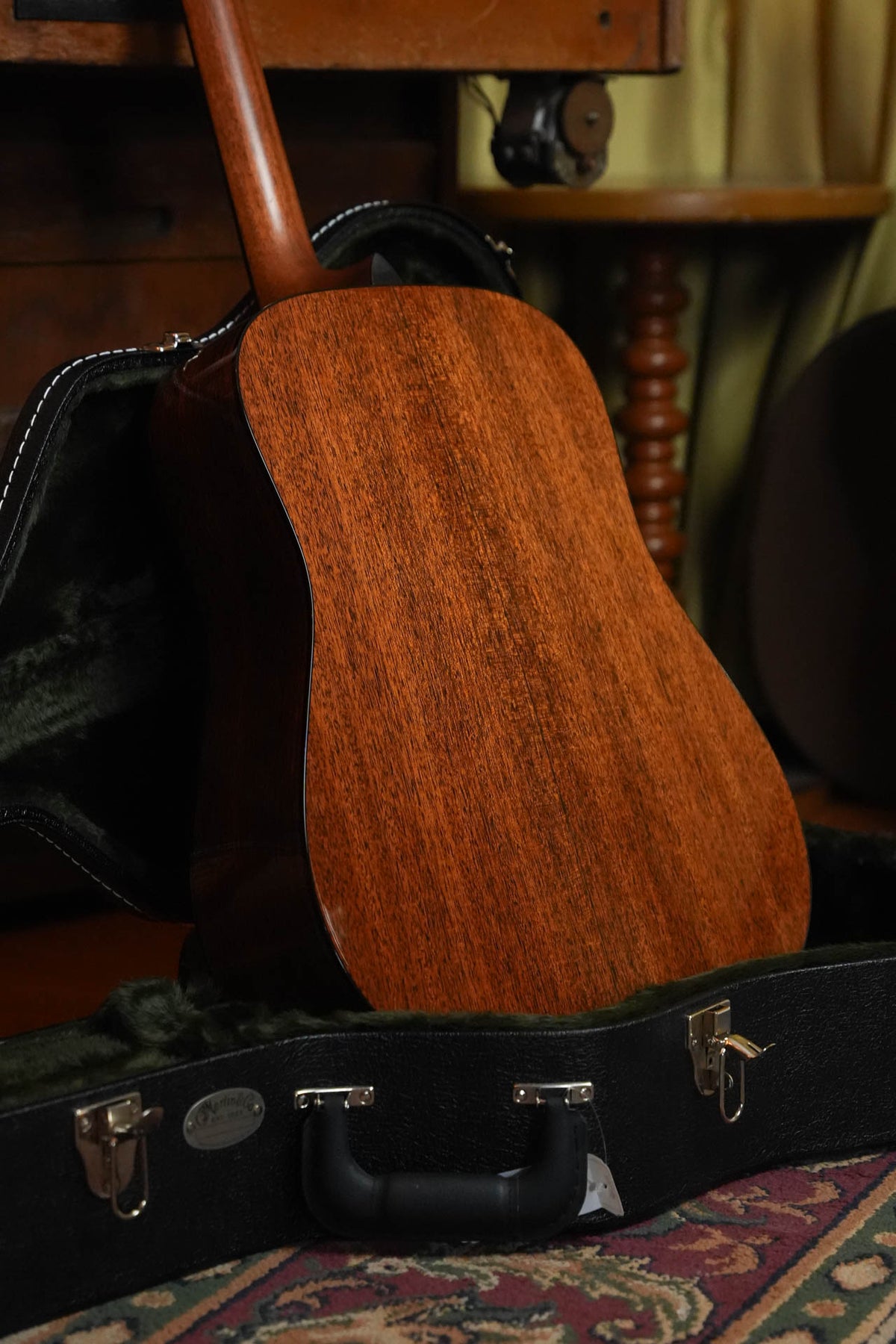 Martin D-18 Dreadnought Acoustic Guitar #7809