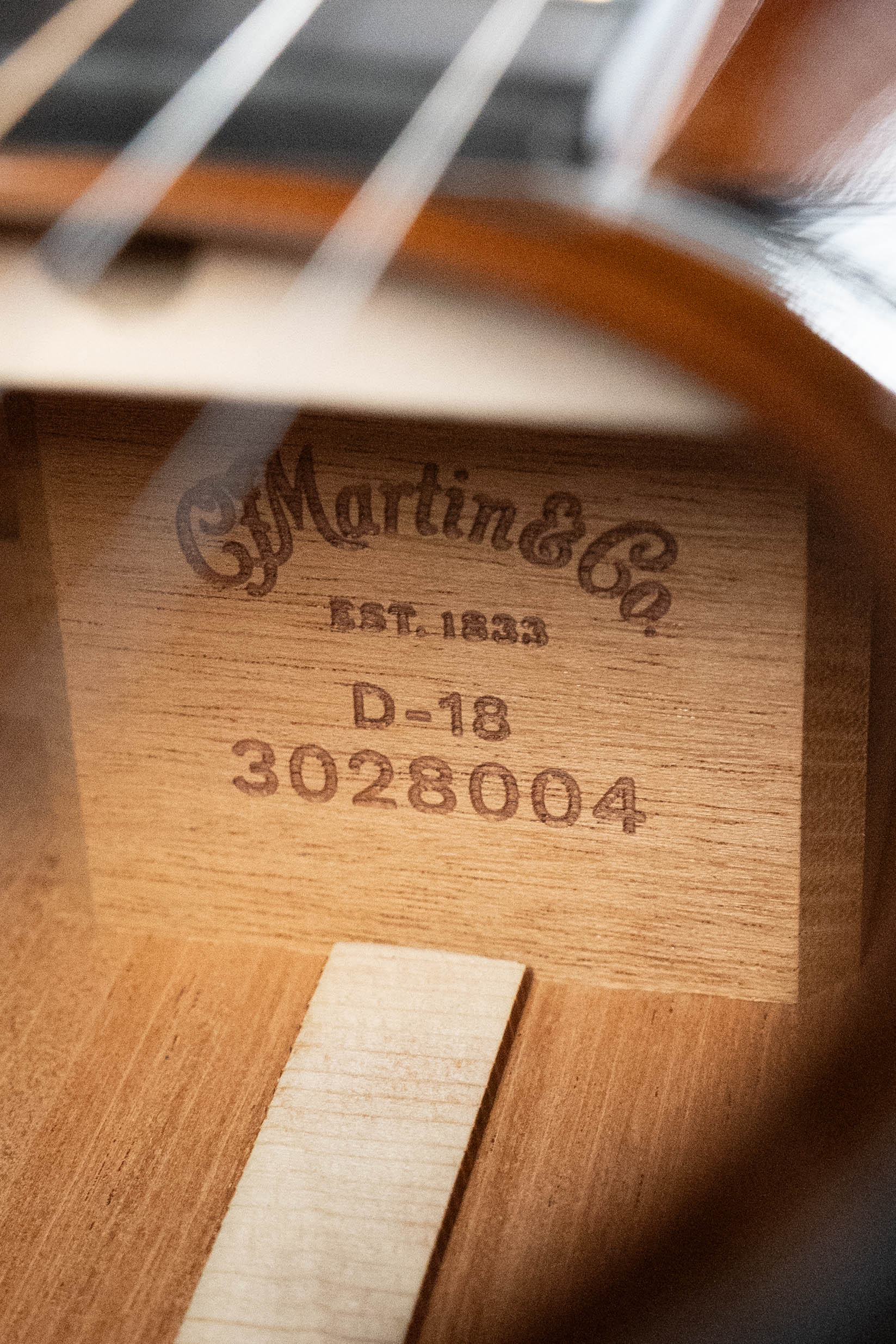 Martin D-18 Spruce/Mahogany 1935 Gloss Sunburst Finish Dreadnought Acoustic Guitar #8004