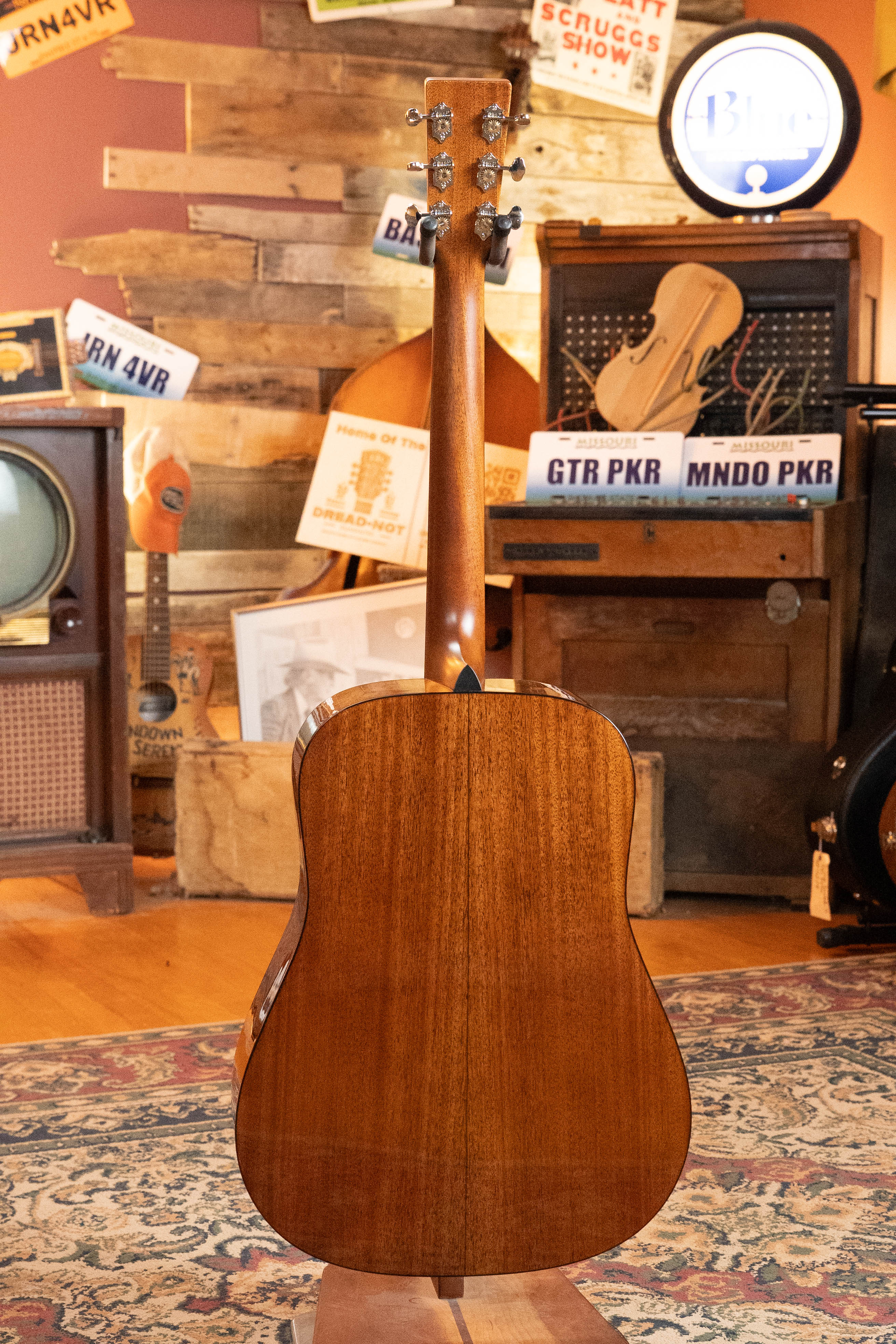 Martin D-18 Spruce/Mahogany 1935 Gloss Sunburst Finish Dreadnought Acoustic Guitar #8004