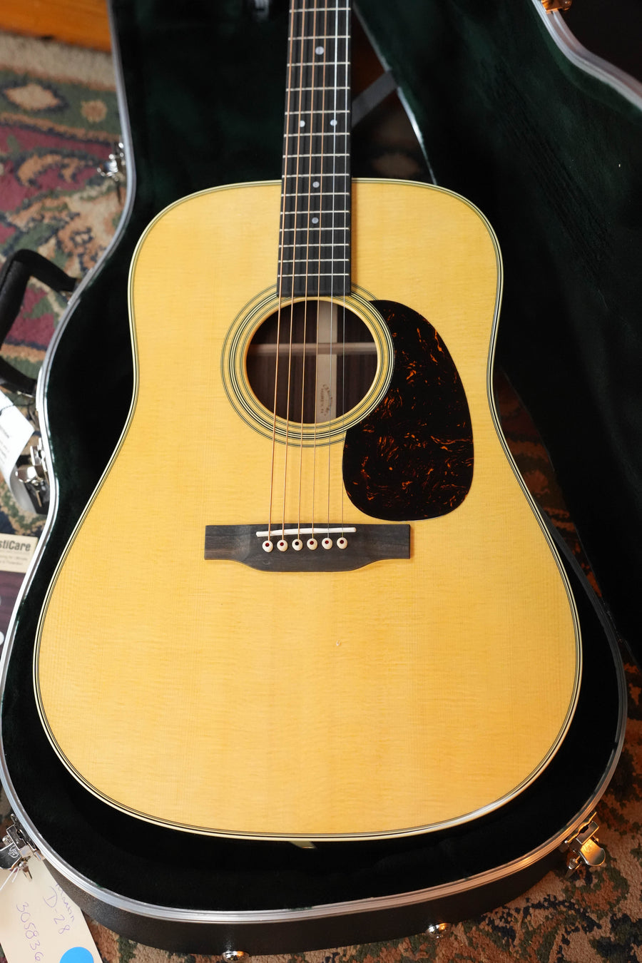 Martin D-28 Gloss Spruce/Rosewood Dreadnought Acoustic Guitar #8361