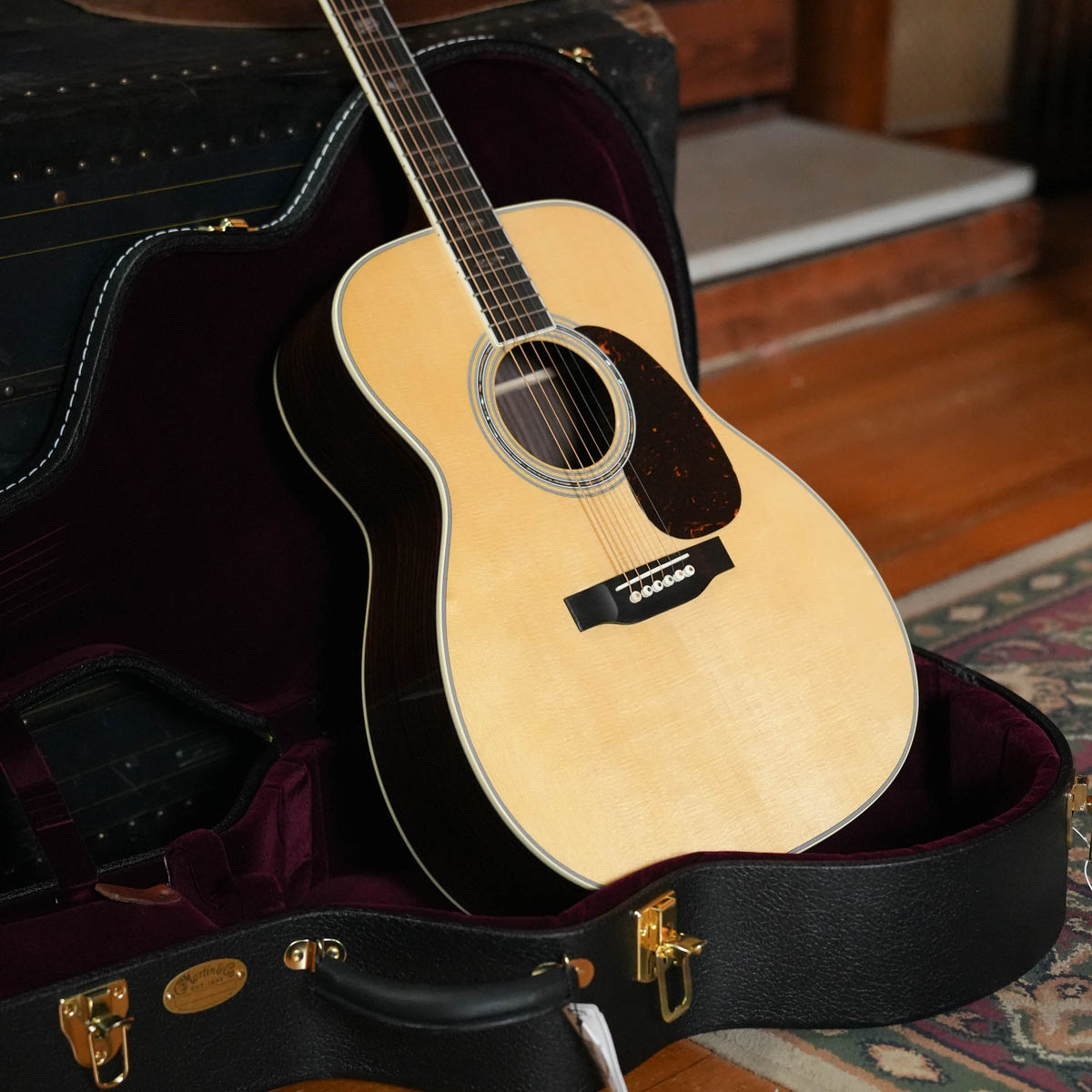Martin J-40 Jumbo Acoustic Guitar #2388