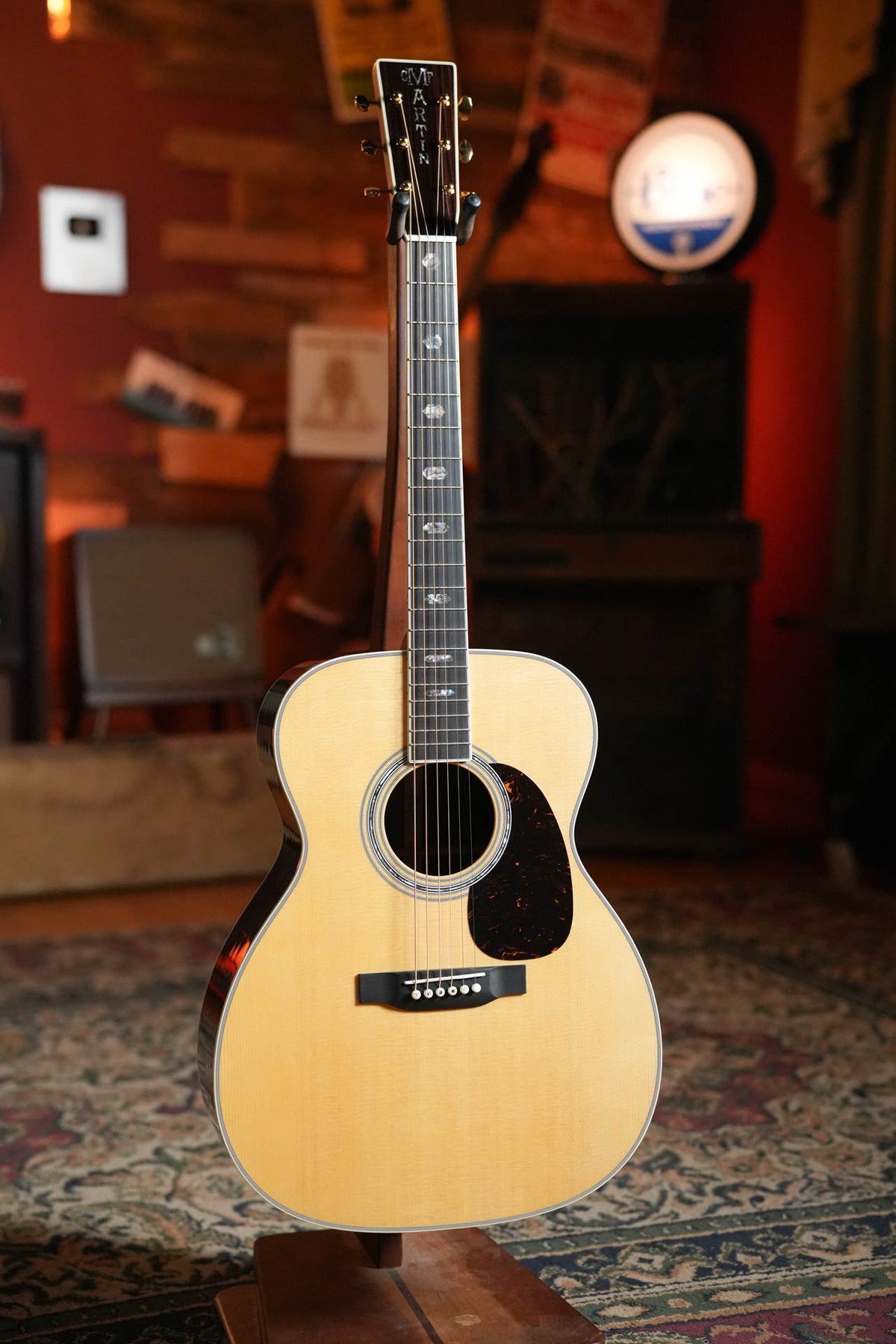 Martin J-40 Jumbo Acoustic Guitar #2388