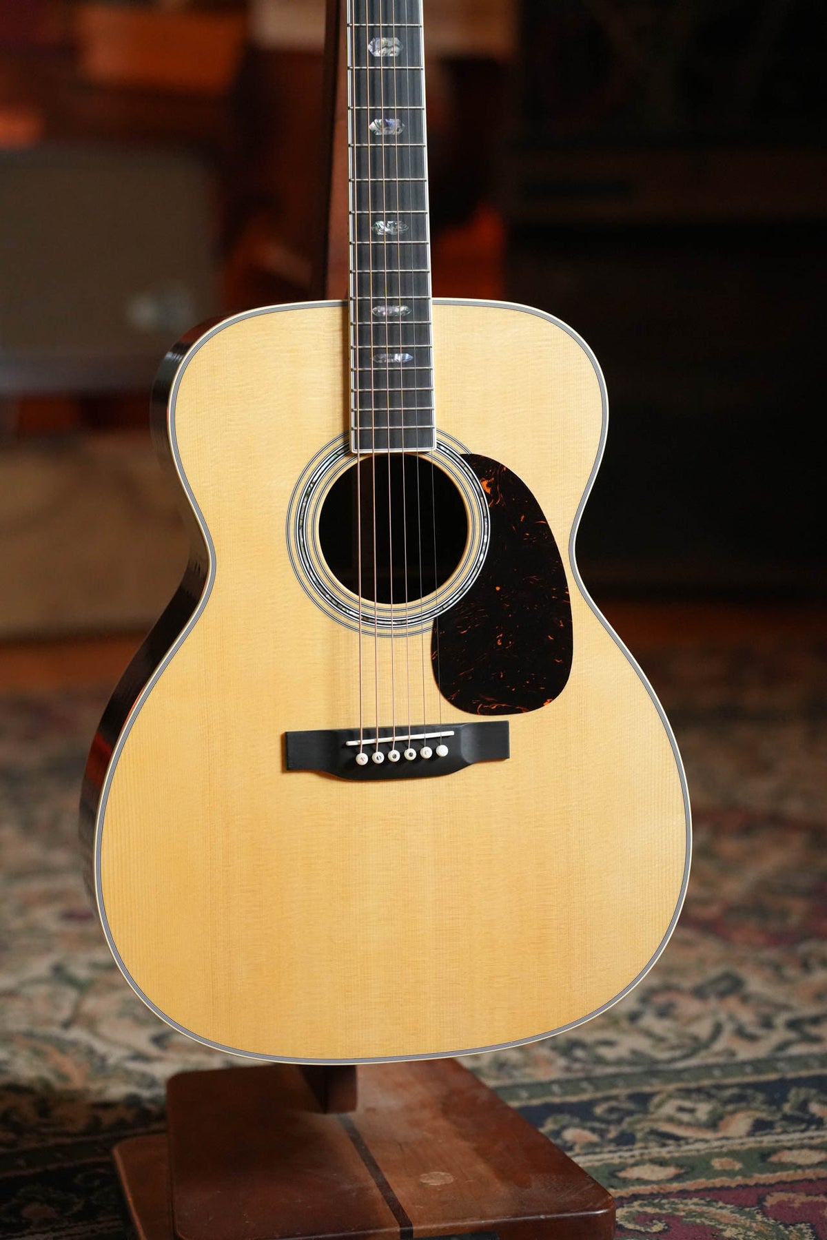 Martin J-40 Jumbo Acoustic Guitar #2388