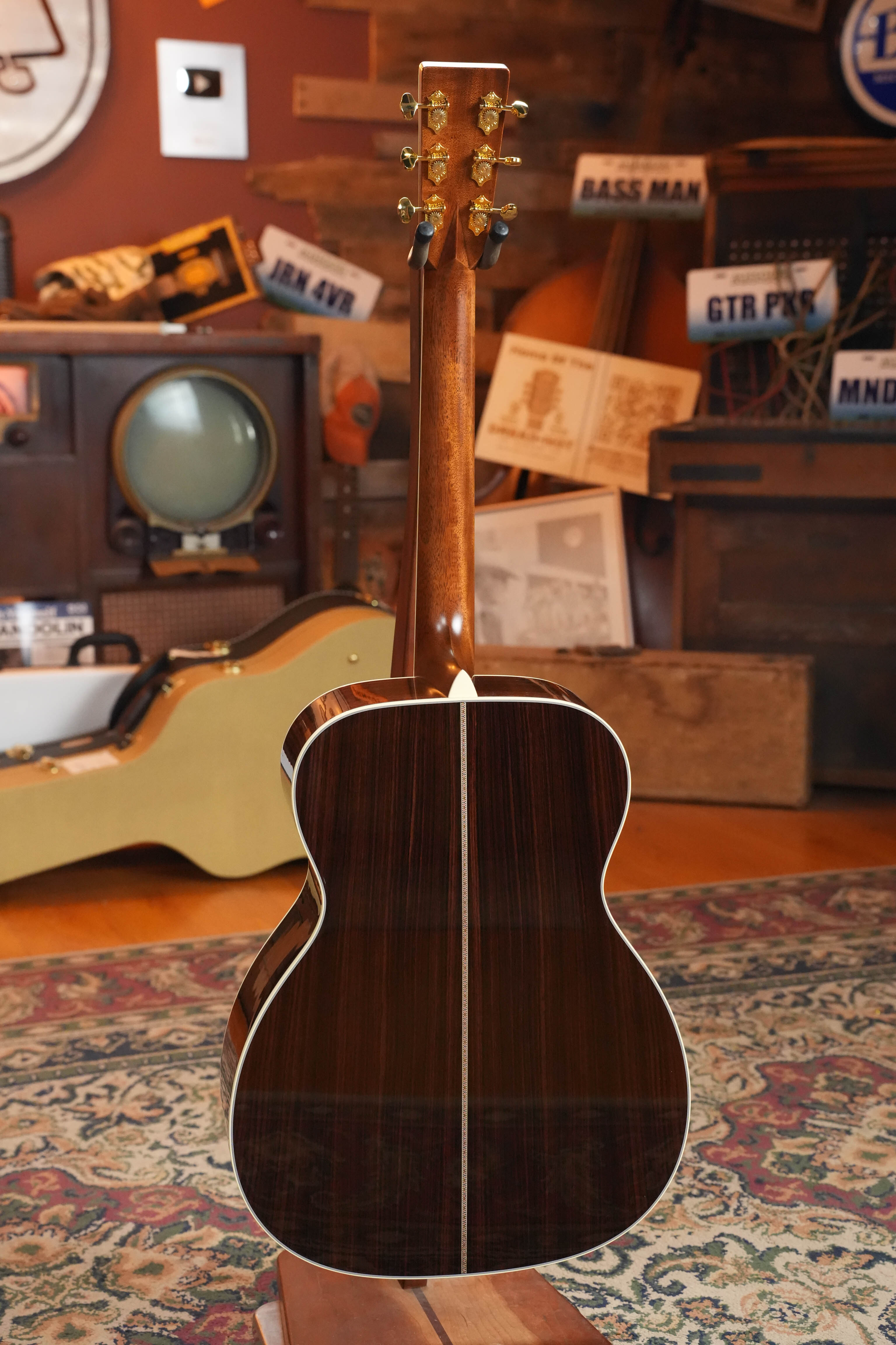 Martin J-40 Natural Gloss Jumbo Acoustic Guitar #7839