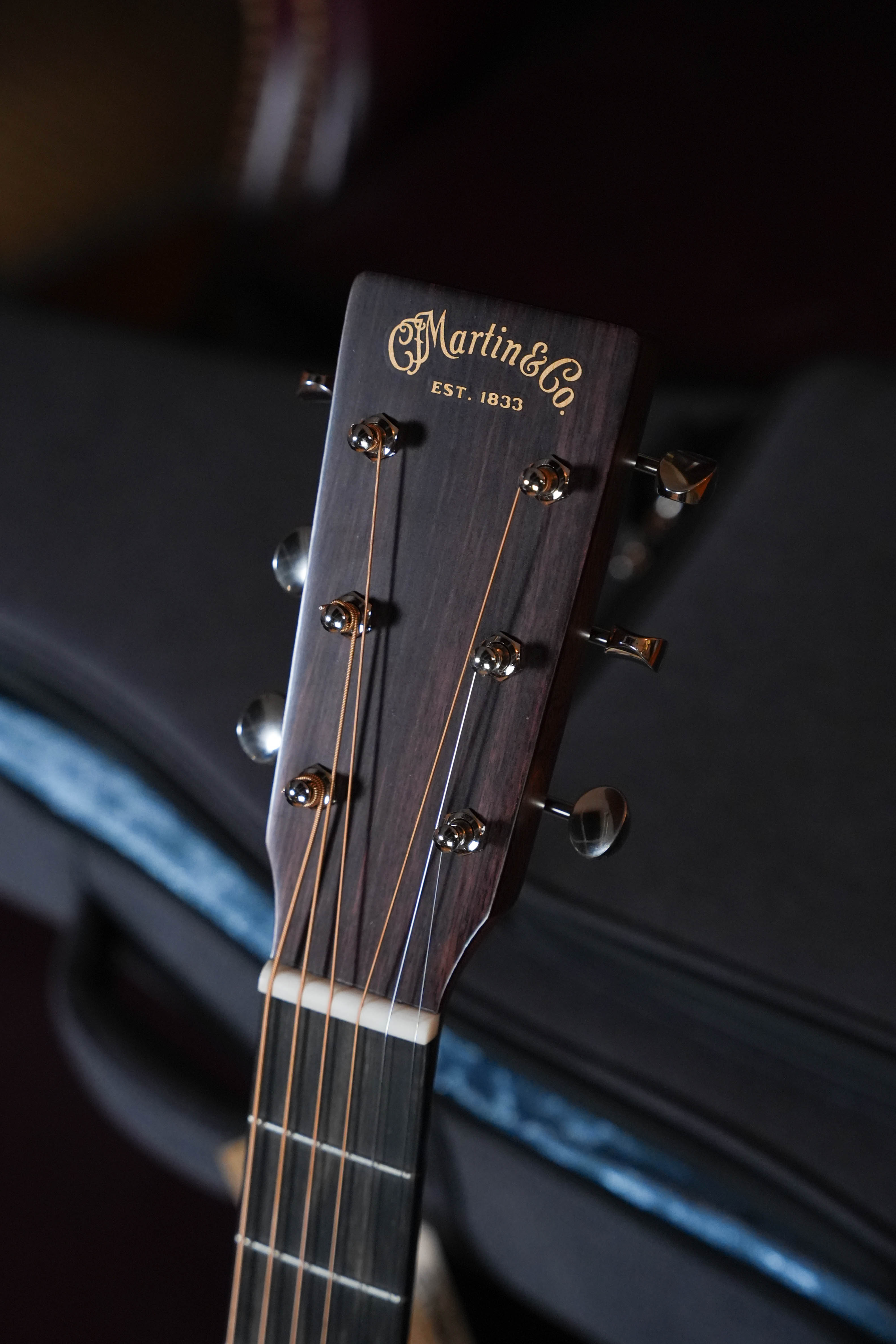 Martin OO-10E Retro Joe Bonamassa 1937 Sunburst OO Guitar w/Martin Pickup #1325