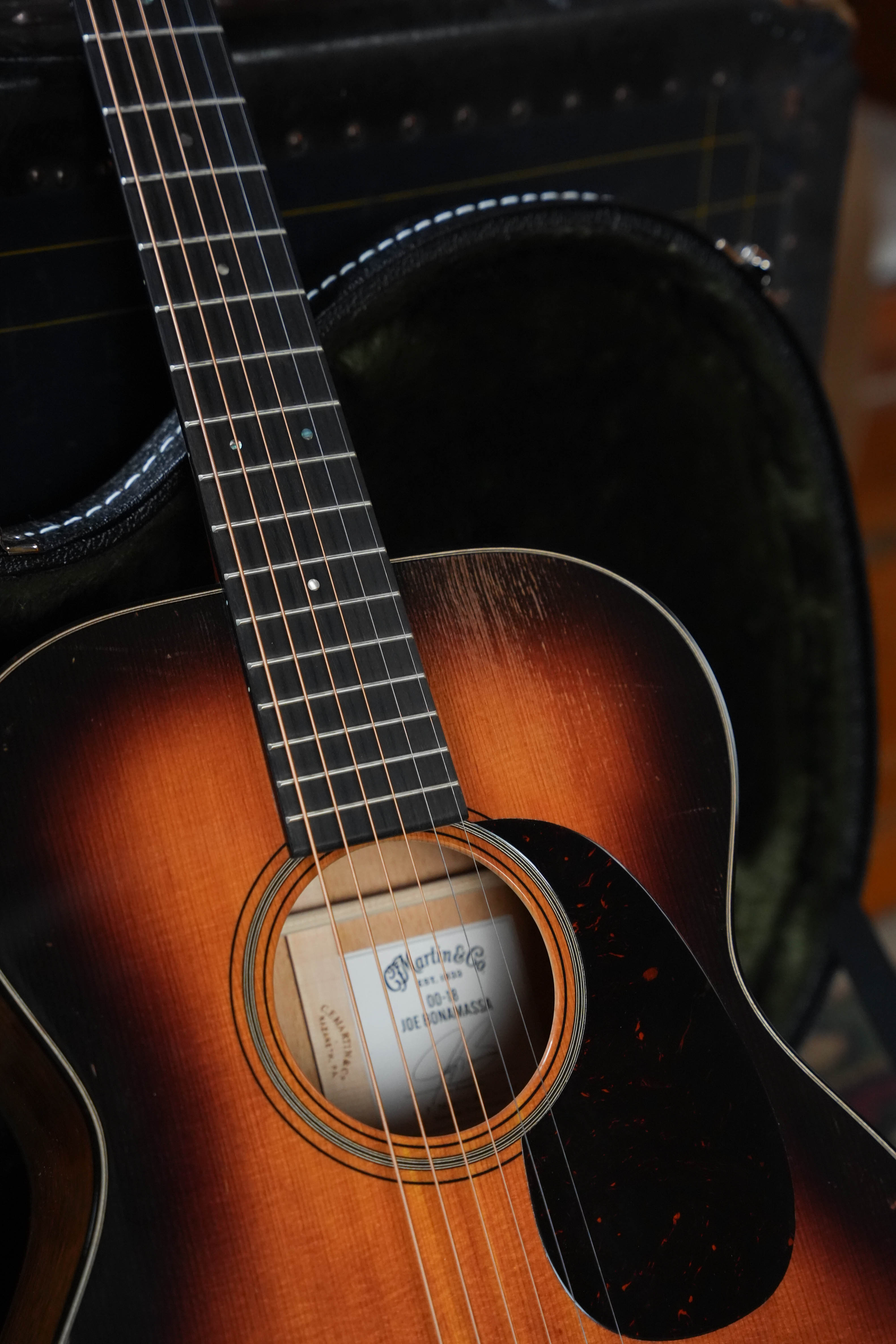 Martin OO-18 Joe Bonamassa Custom Signature Artist 1937 Sunburst OO Acoustic Guitar #4231