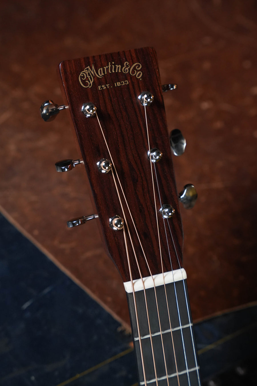 Martin OO-18 Joe Bonamassa Custom Signature Artist 1937 Sunburst OO Acoustic Guitar #4231