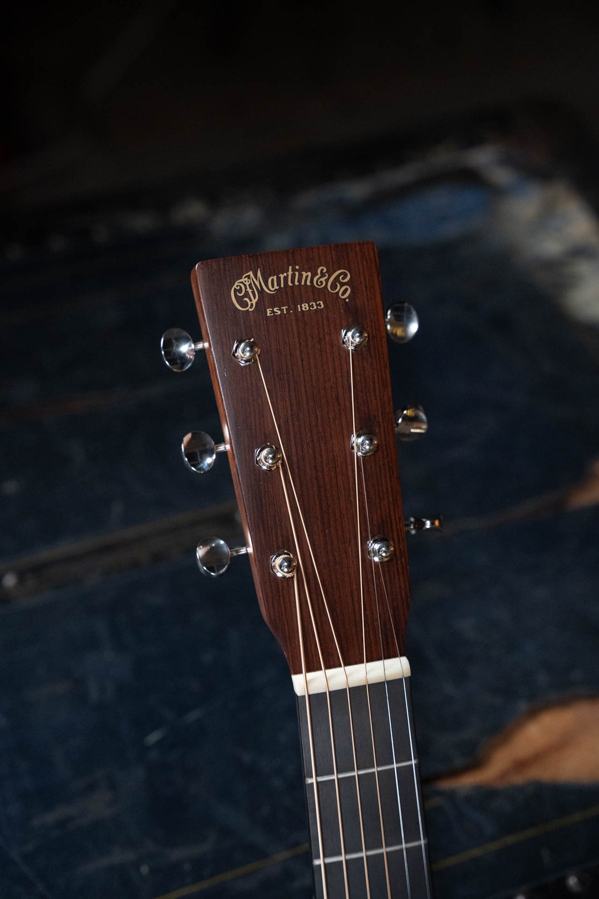 Martin OO-18 Joe Bonamassa Custom Signature Artist 1937 Sunburst OO Acoustic Guitar #4231