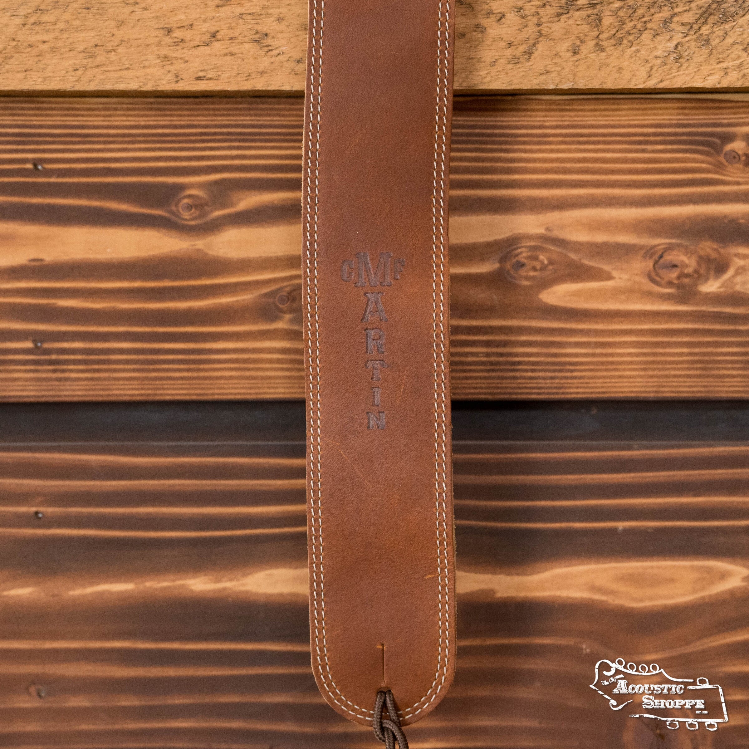 Martin 2.5" Brown Ball-Glove Leather Guitar Strap