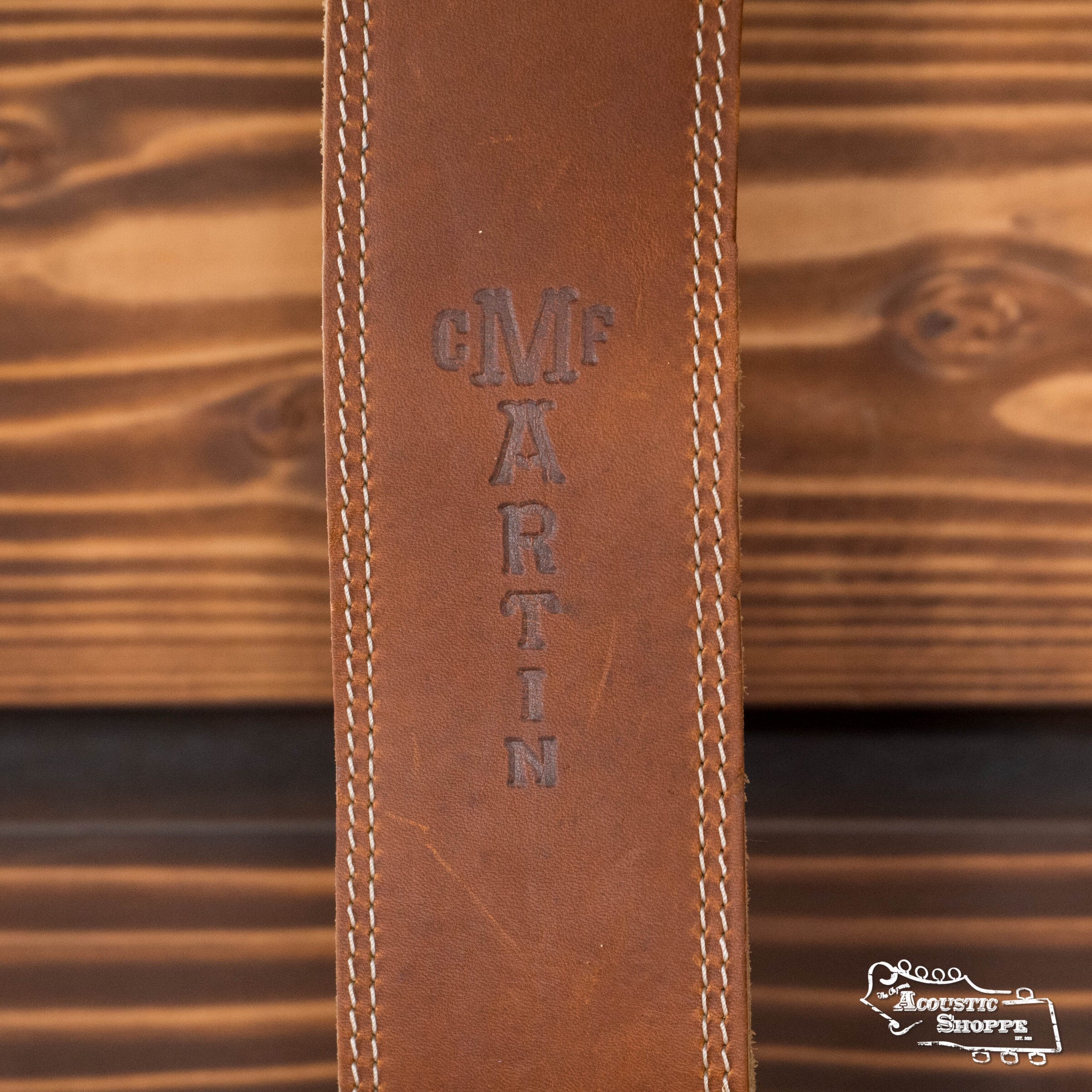 Martin 2.5" Brown Ball-Glove Leather Guitar Strap