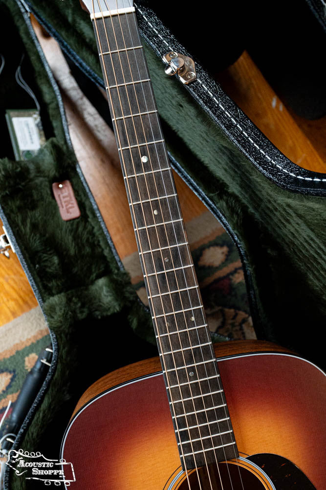 *Dread-Not Certified Used* Martin D-18 Spruce/Mahogany Satin Amberburst Finished Dreadnought Acoustic Guitar #4009