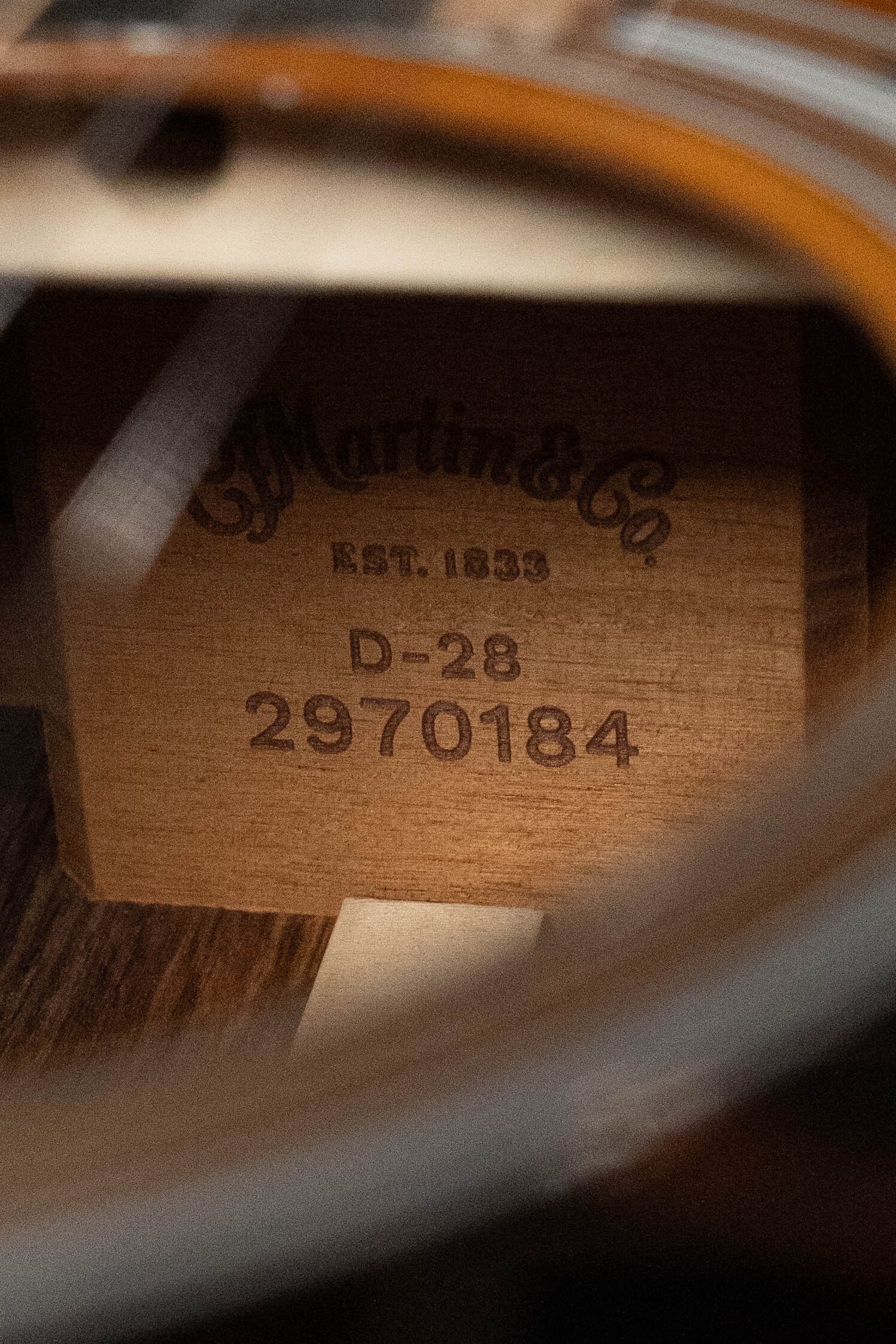 Martin D-28 Spruce/Indian Rosewood Sunburst Dreadnought Acoustic Guitar #0184