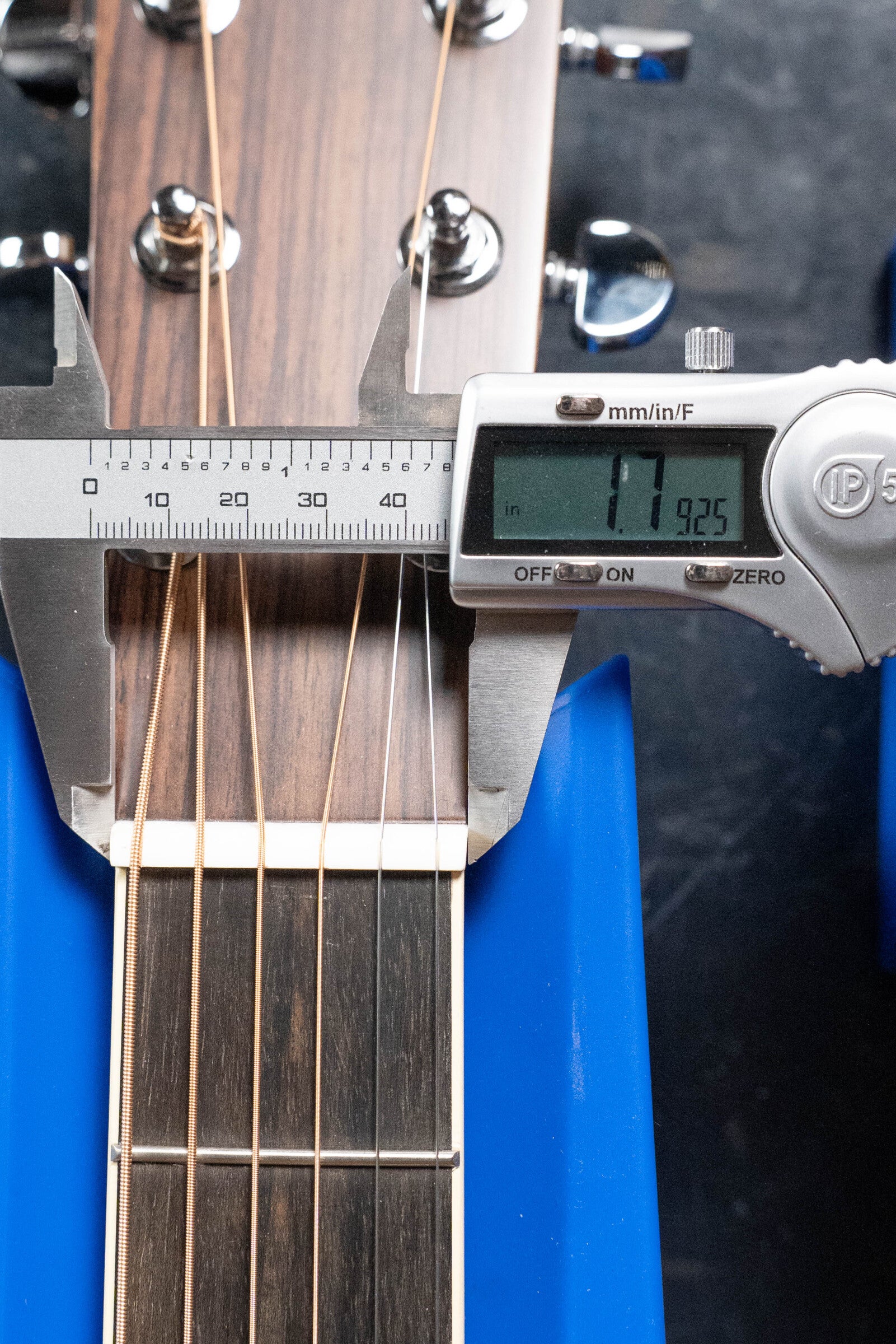 Martin D-35 Spruce/East Indian Rosewood Dreadnought Acoustic Guitar #4179