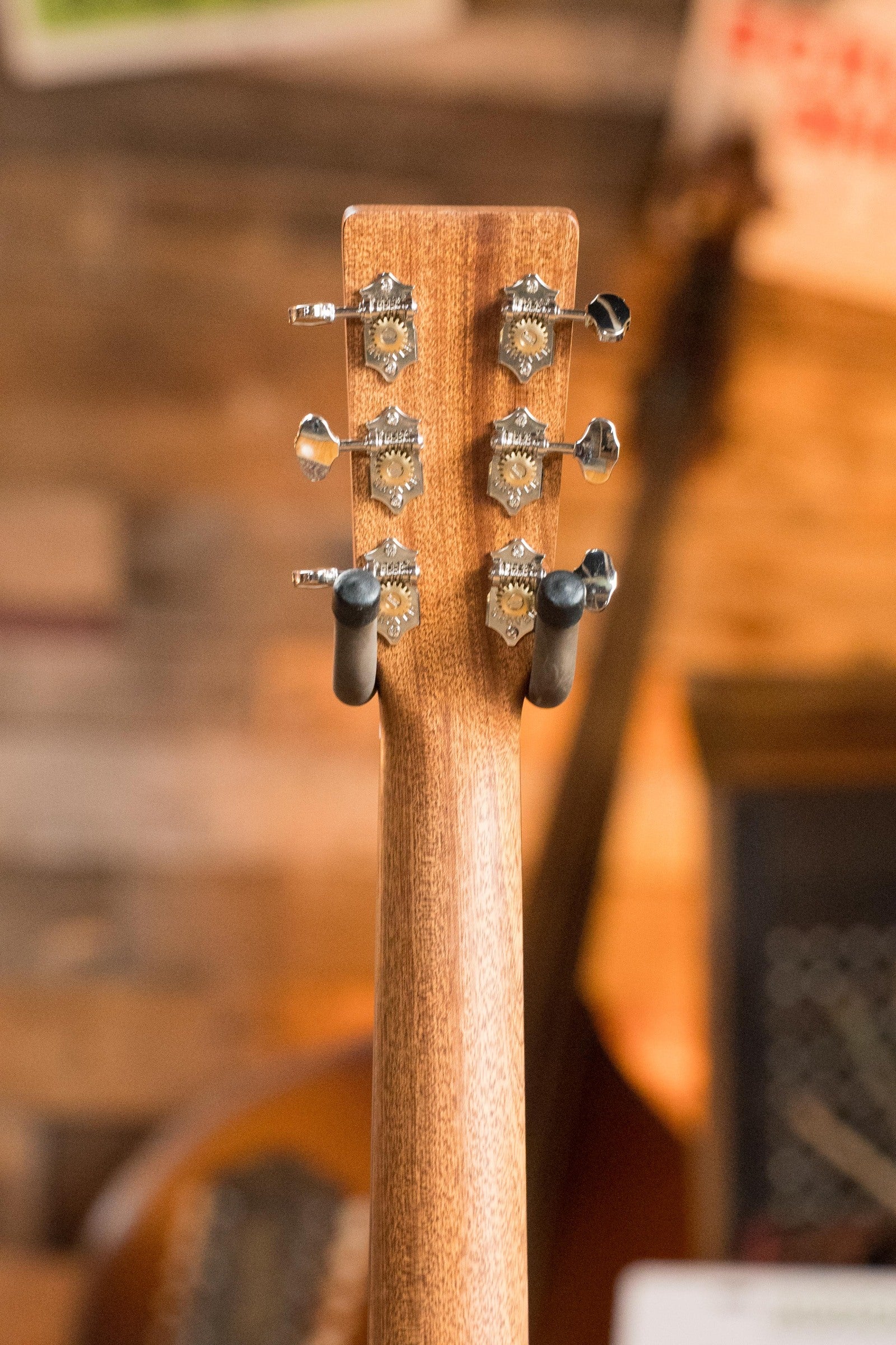 *New 2025 Model* Martin D Jr E Streetlegend Burst Spruce/Sapele Aged-Look Dreadnought Guitar w/Martin Electronics #3849