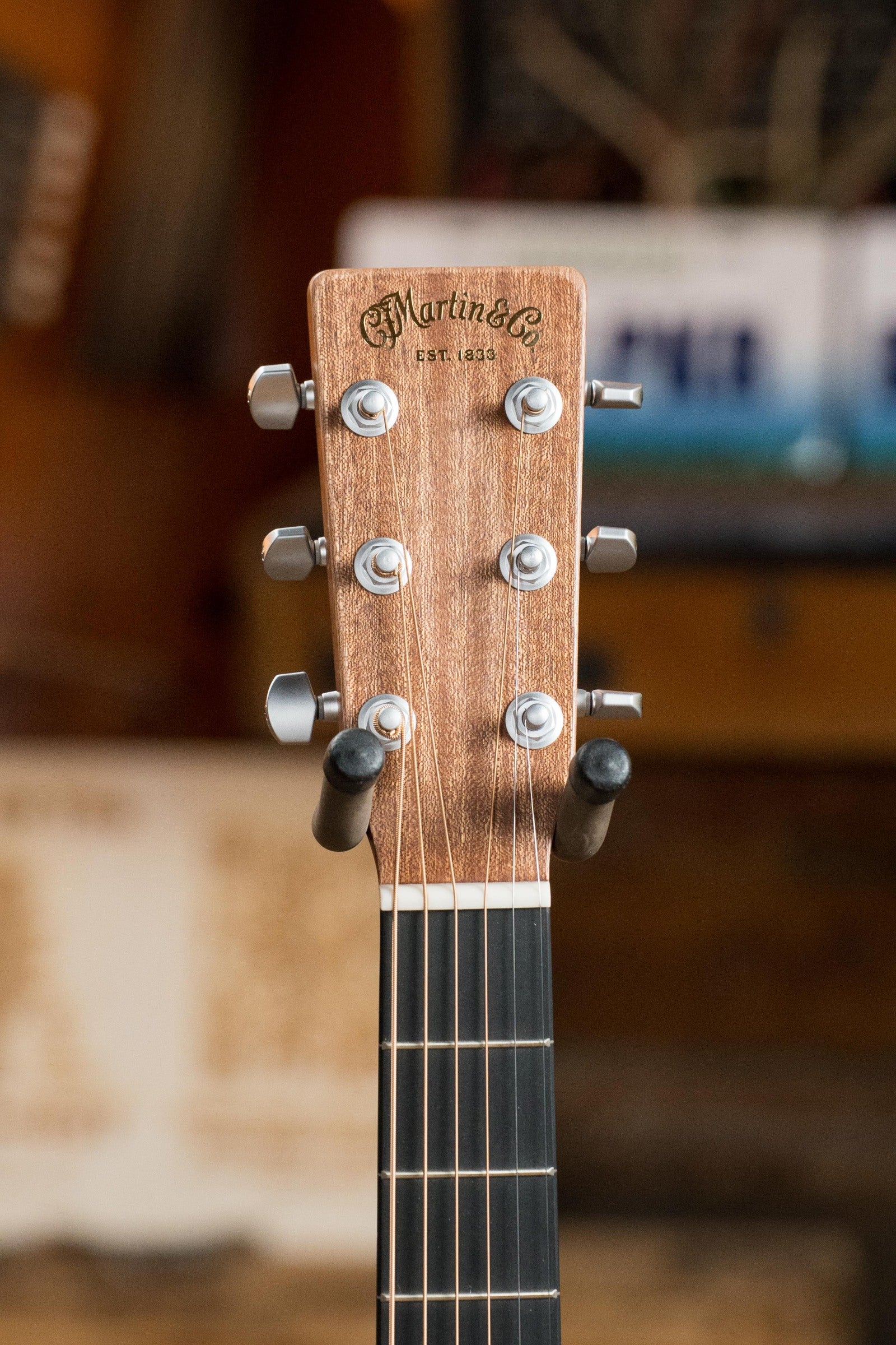*New 2025 Model* Martin D Jr-E Streetmaster Spruce/Sapele Dreadnought Guitar w/Martin Electronics #1591