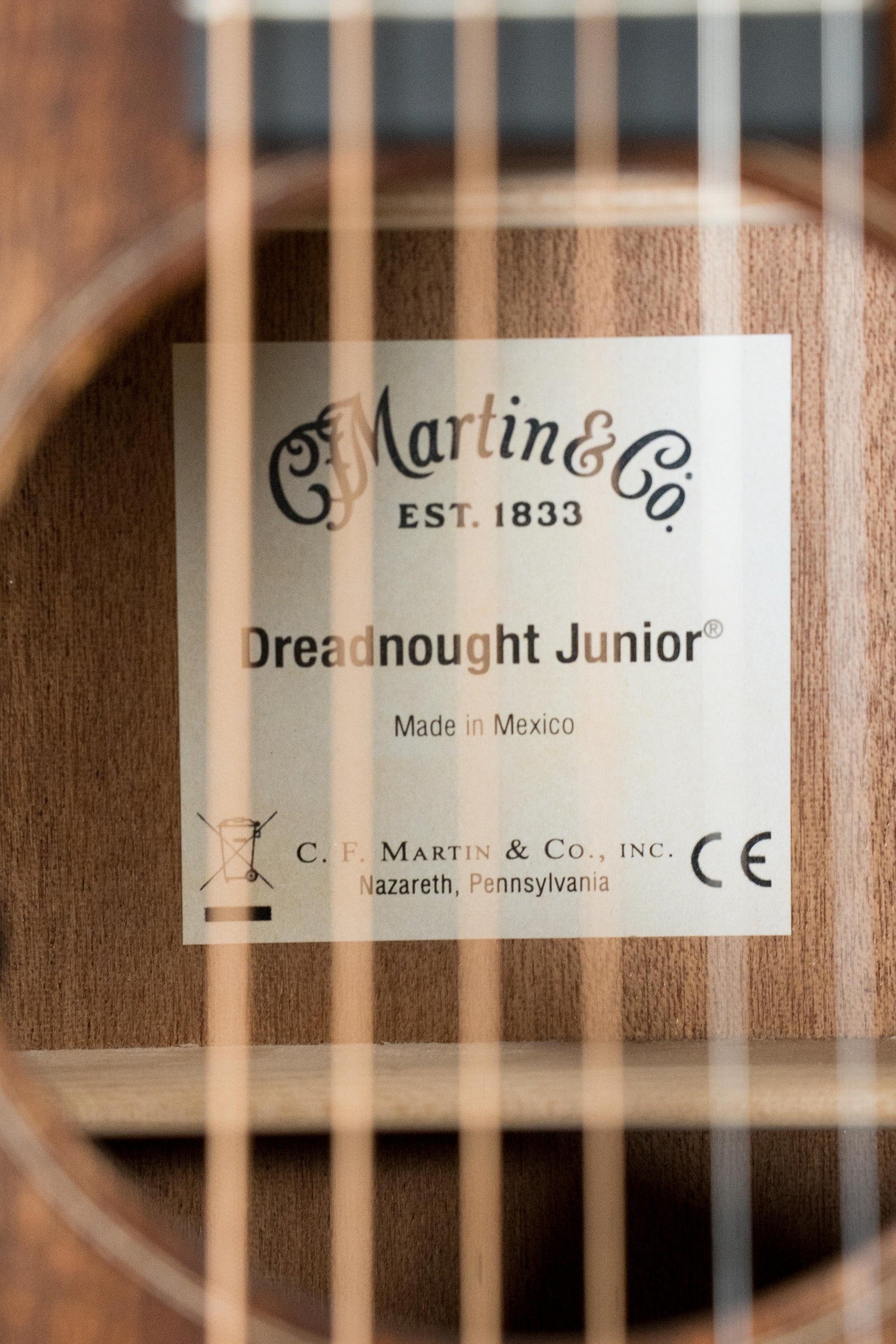 *New 2025 Model* Martin D Jr-E Streetmaster Spruce/Sapele Dreadnought Guitar w/Martin Electronics #1592