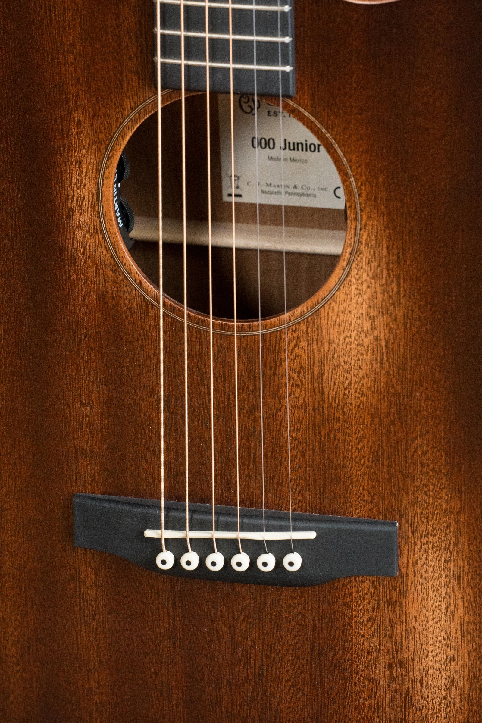 *New 2025 Model* Martin OOOC JR-E StreetMaster Spruce/Sapele OOO Cutaway Guitar w/Electronics #8055