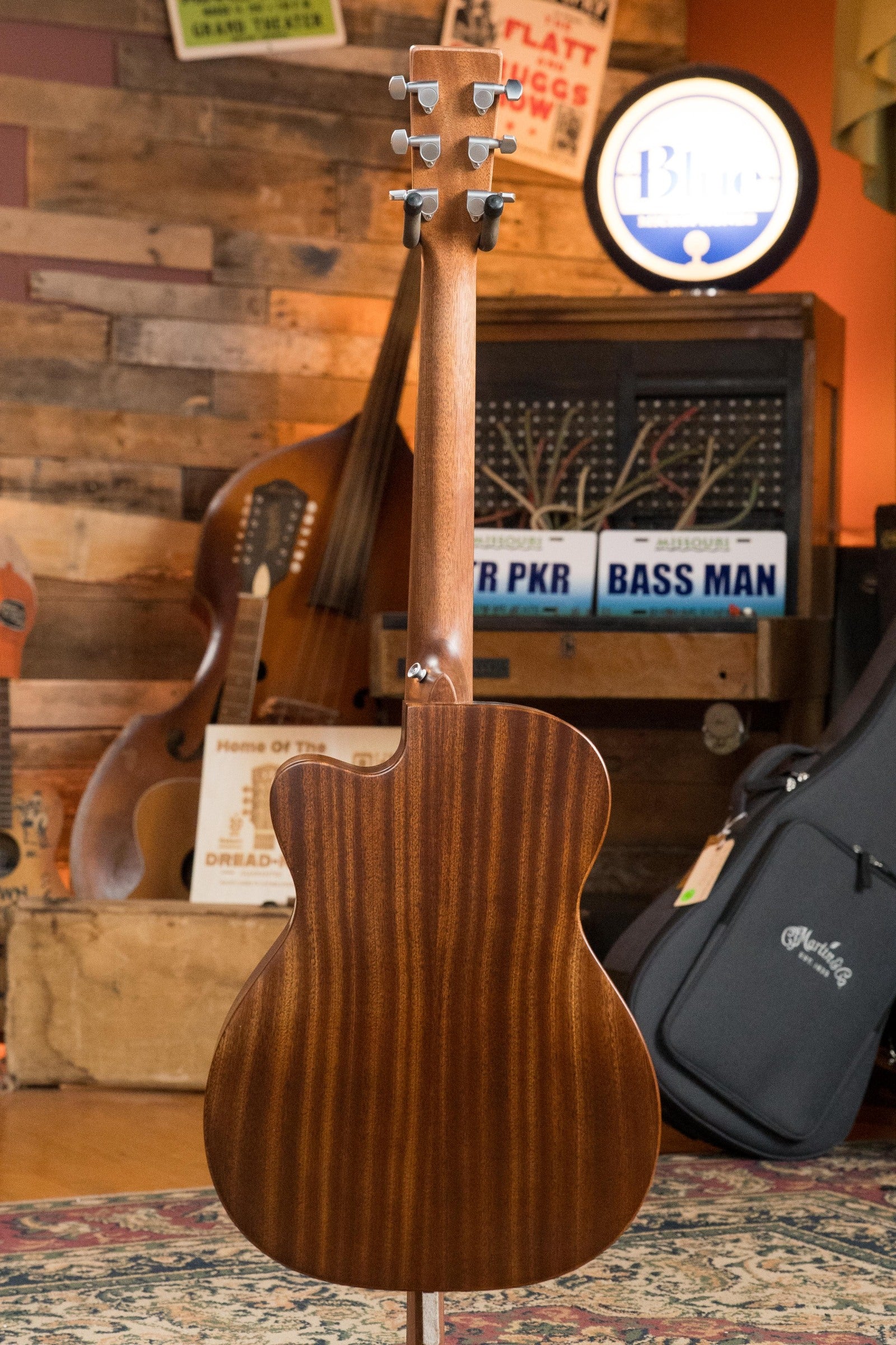 *New 2025 Model* Martin OOOC JR-E StreetMaster Spruce/Sapele OOO Cutaway Guitar w/Electronics #8055
