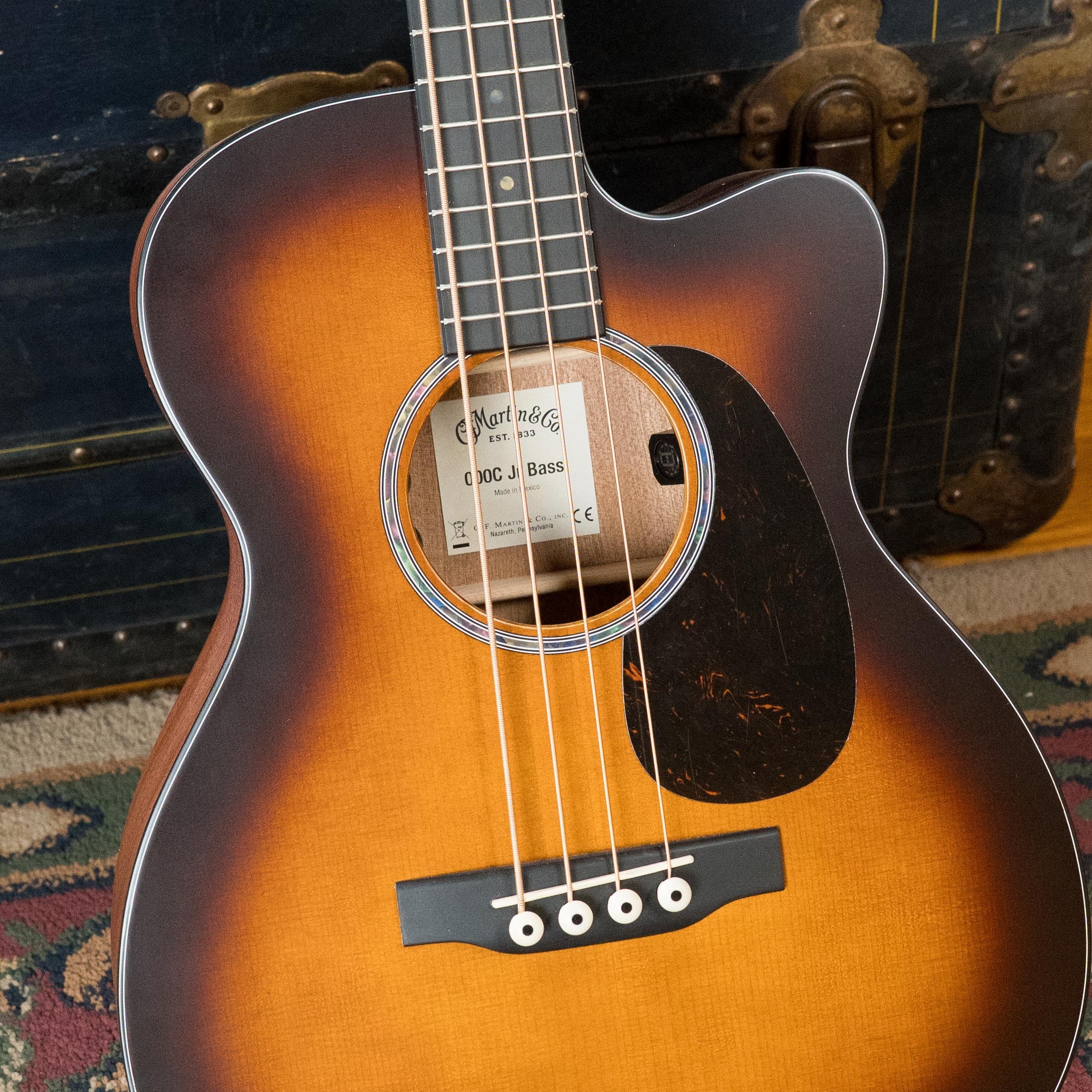 *New 2025 Model* Martin OOOC Jr-E Spruce/Sapele OOO Burst Bass Guitar w/Martin Electronics #5777
