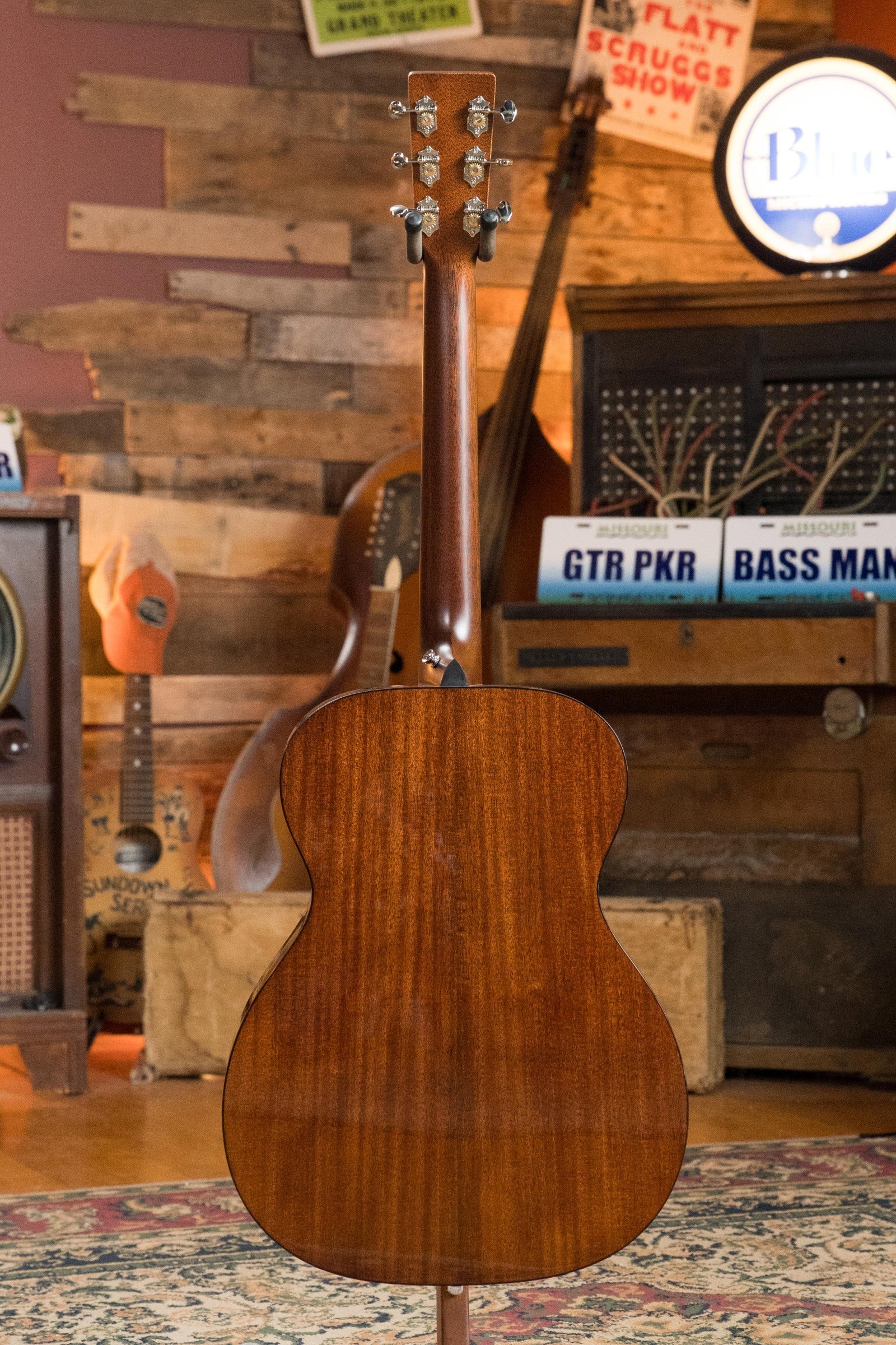 *New 2025 Model* Martin OOOE Retro Plus Torrefied Spruce/Mahogany OOO Guitar w/Martin Electronics #8195