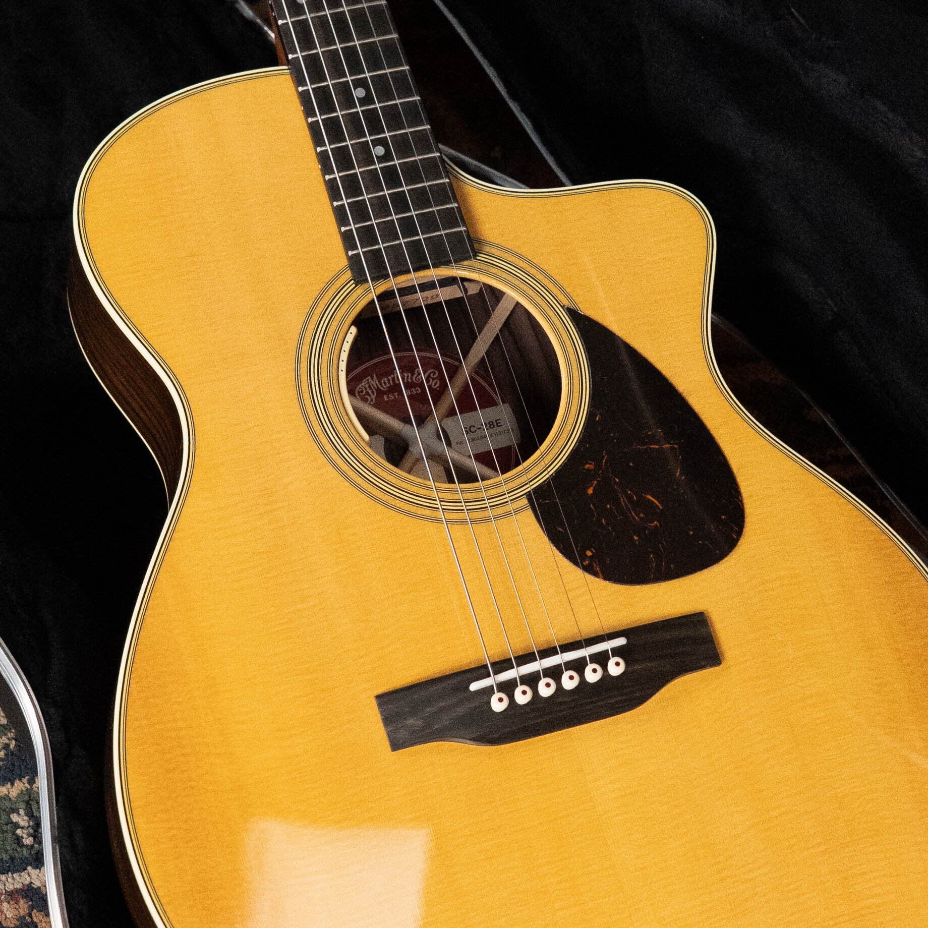 Martin SC-28E Spruce/Indian Rosewood S Body Cutaway Guitar w/Fishman Electronics #7729