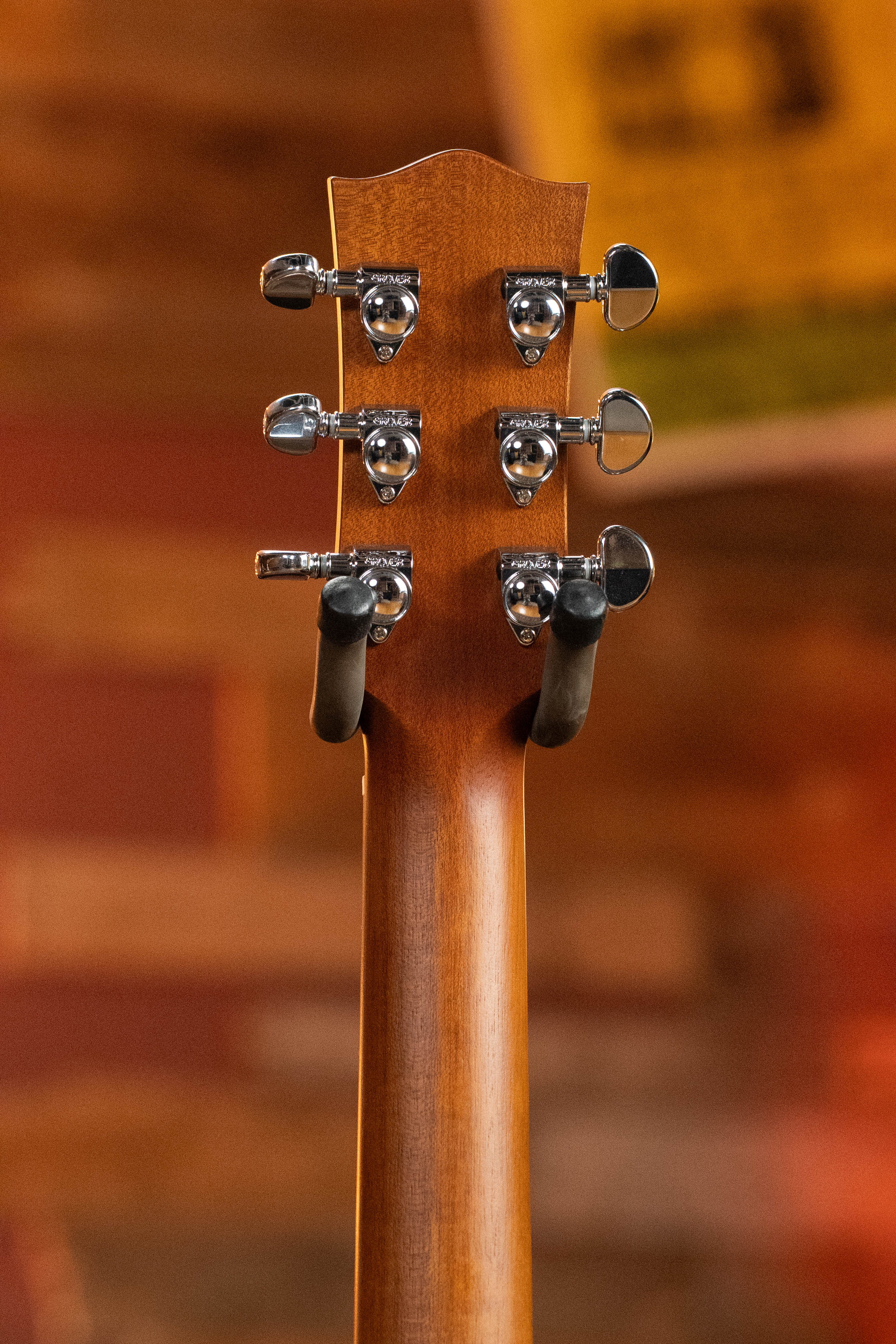 Maton Signature Series EBG Tommy Emmanuel Spruce/Maple 808 Cutaway Guitar w/Electronics #02EI