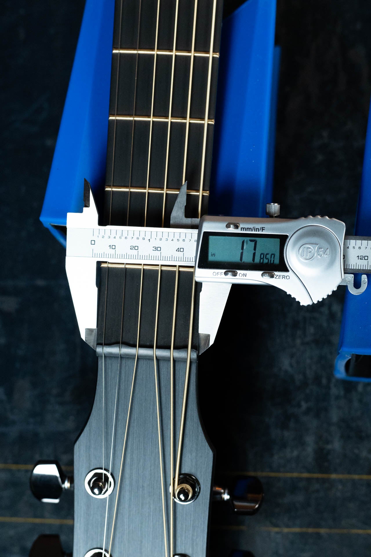 McPherson Sable Series Standard Carbon Fiber Cutaway Guitar w/Black Hardward and LR Baggs Electronics #0073