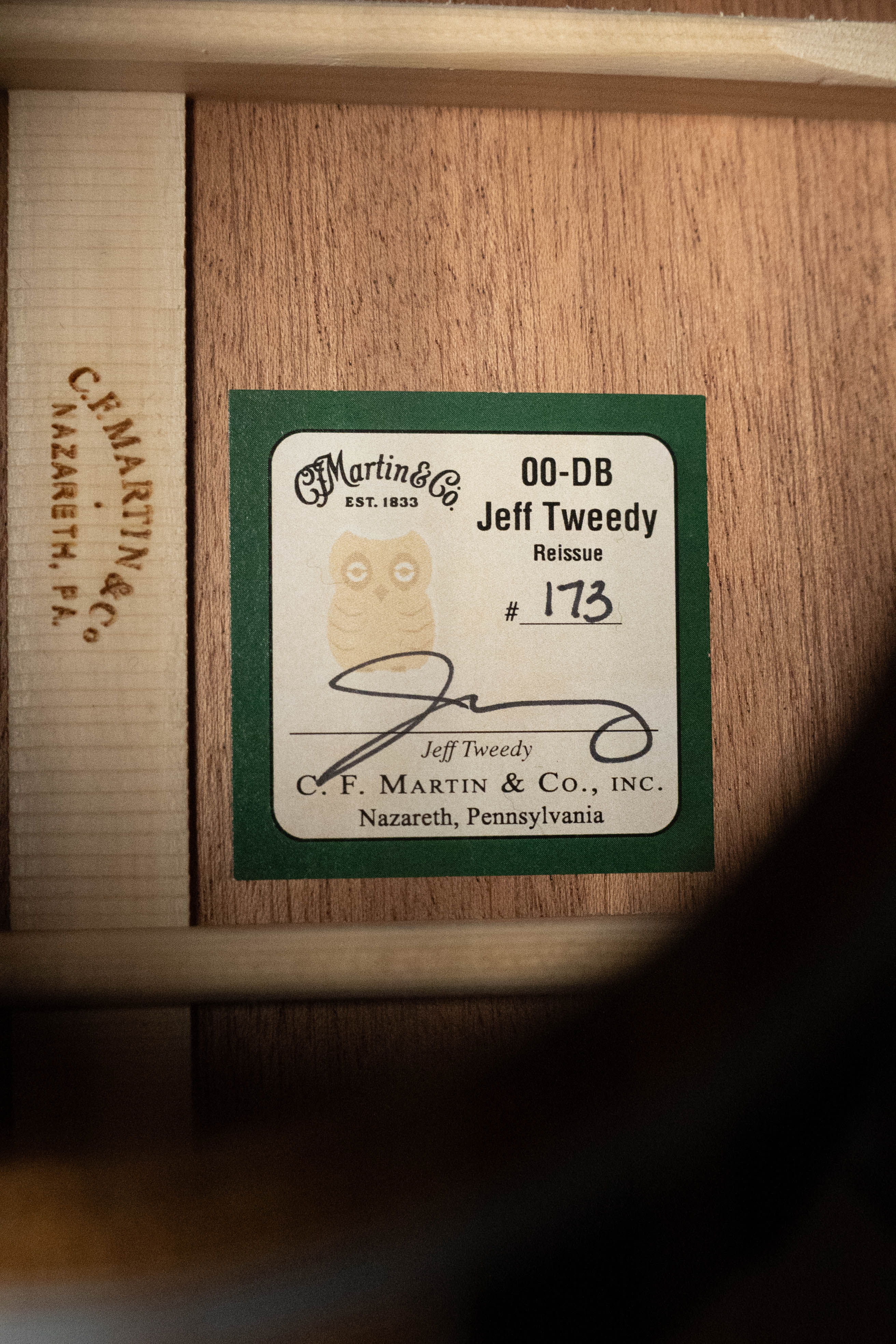 *New 2025 Martin OO-DB Jeff Tweedy All FSC Certified Mahogany OO Deep Body Acoustic Guitar #1406