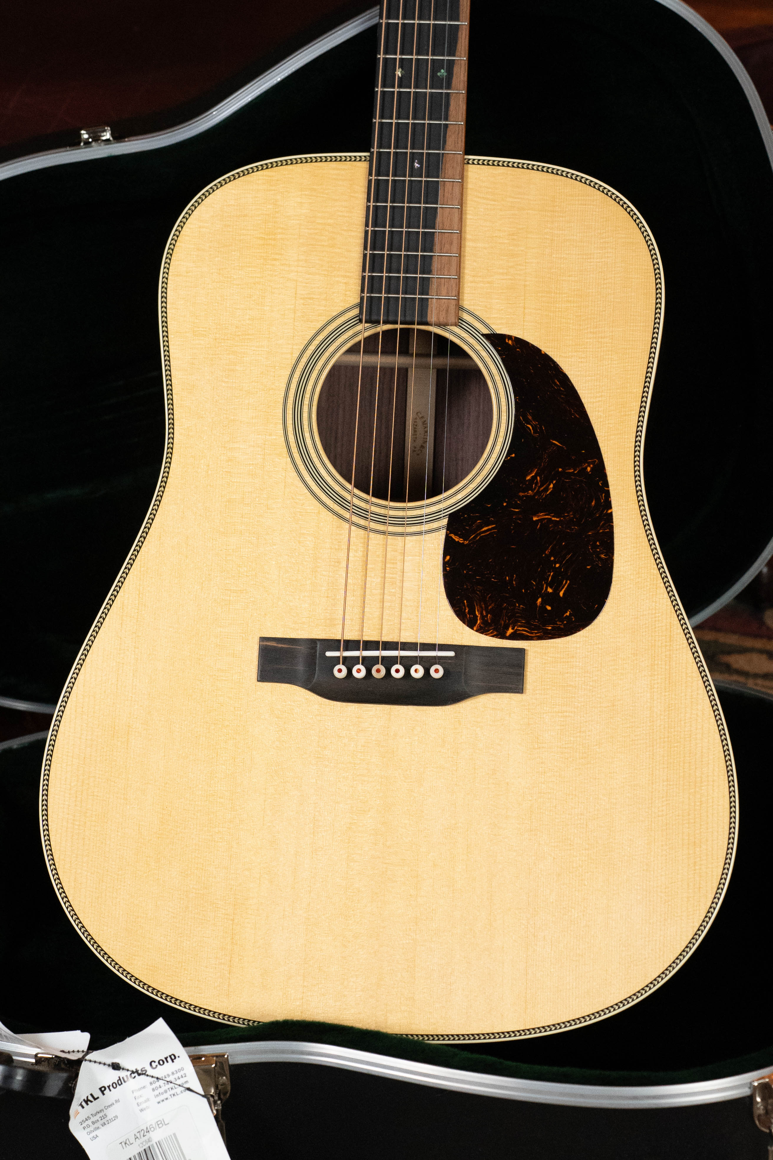 *New 2025 Model* Martin HD-28 Spruce/East Indian Rosewood Dreadnought Acoustic Guitar #7120